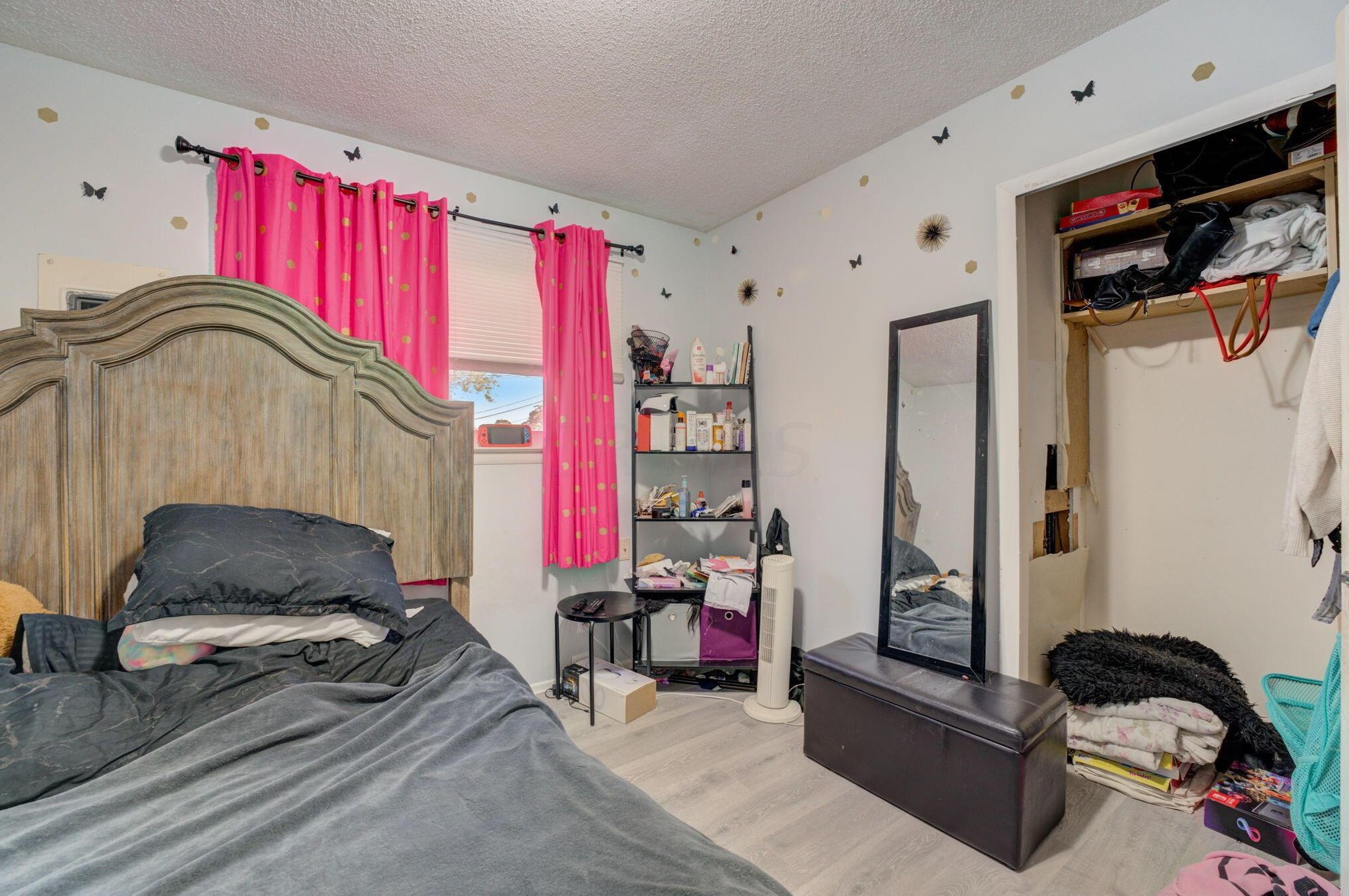 5123 Carbondale Dr, Columbus OH  43232-4522 exterior