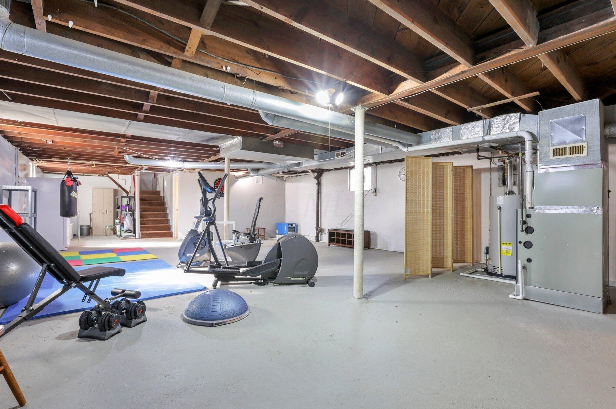 277 Markison Ave, Columbus OH 43207-1130 exterior