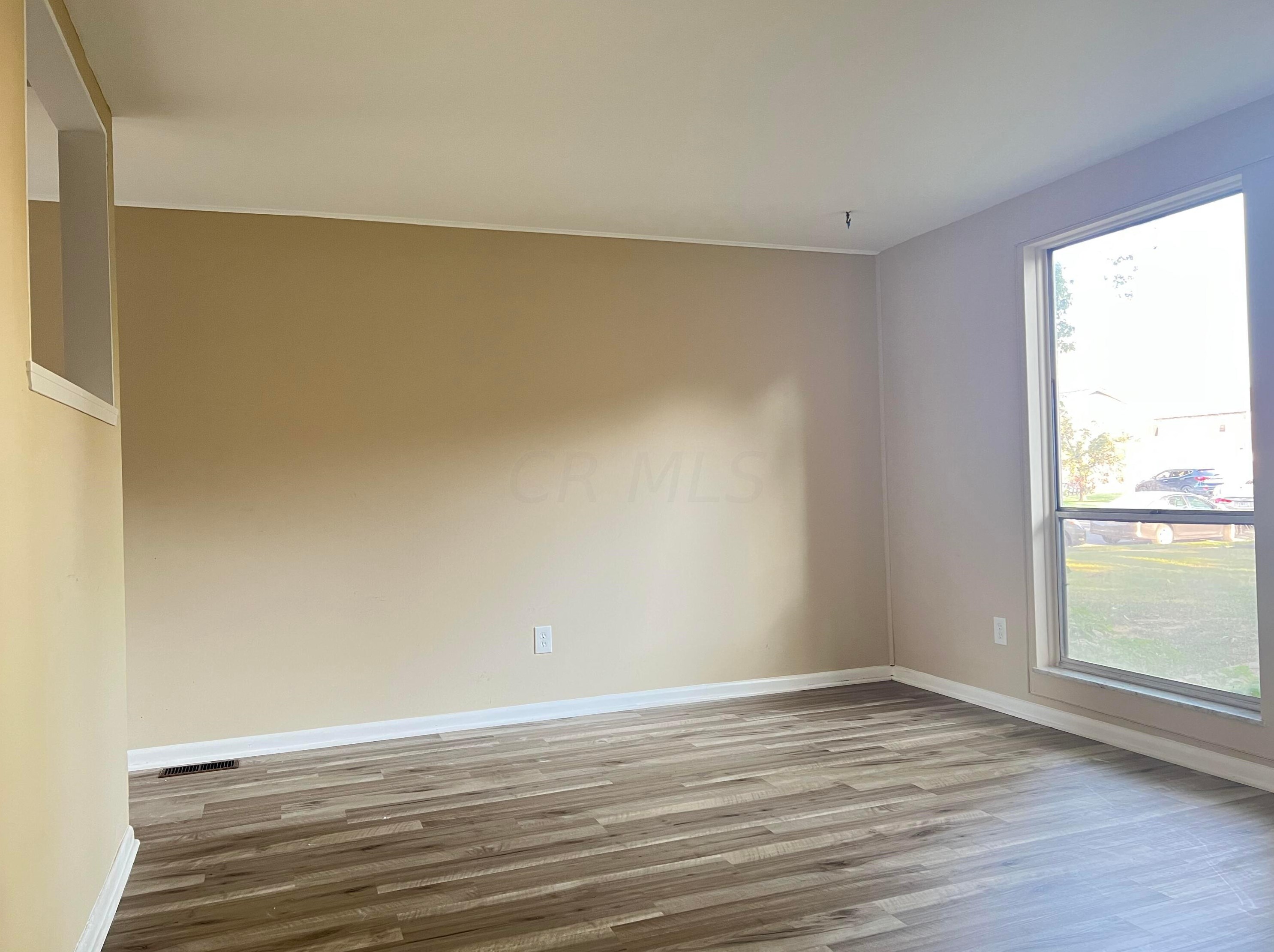 5544 Rockwood Ct, Columbus, OH 43229-4468