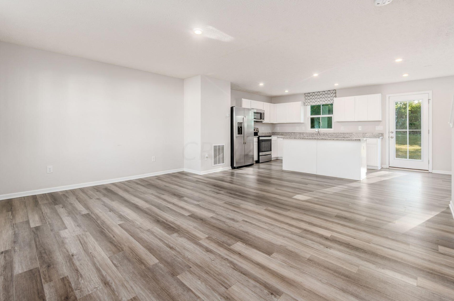 4216 Salt Spring Ln, Columbus OH  43207 exterior