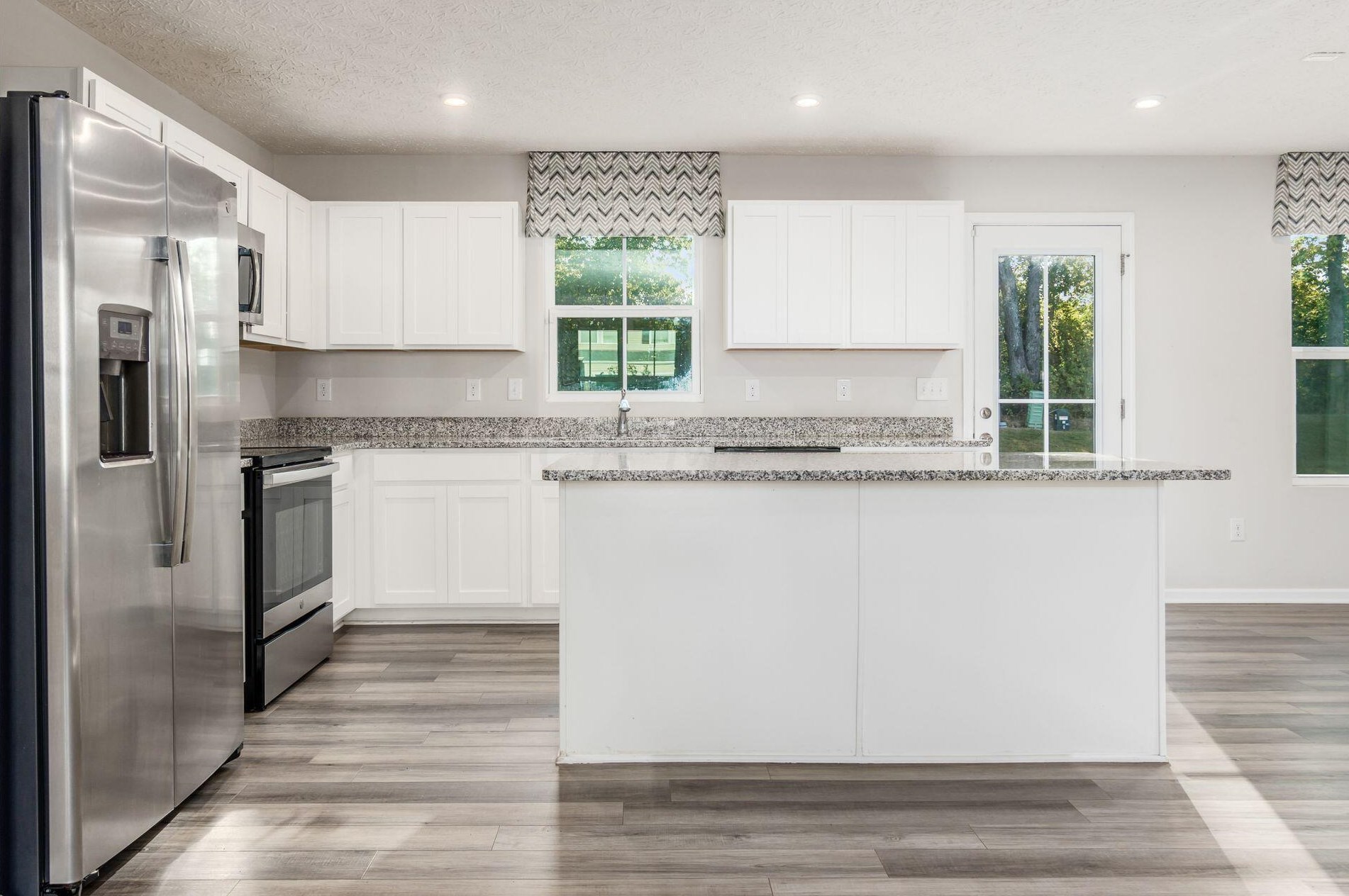 4216 Salt Spring Ln, Columbus OH  43207 exterior