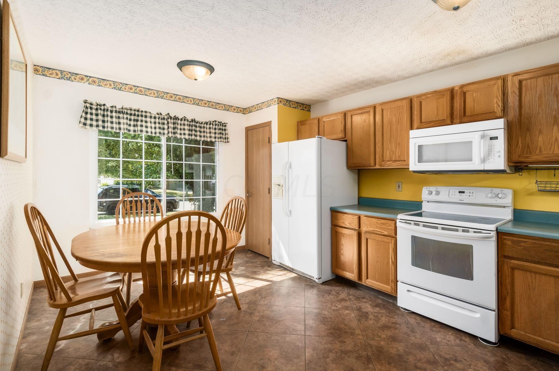 7876 Crawford Farms Dr, Blacklick, OH 43004