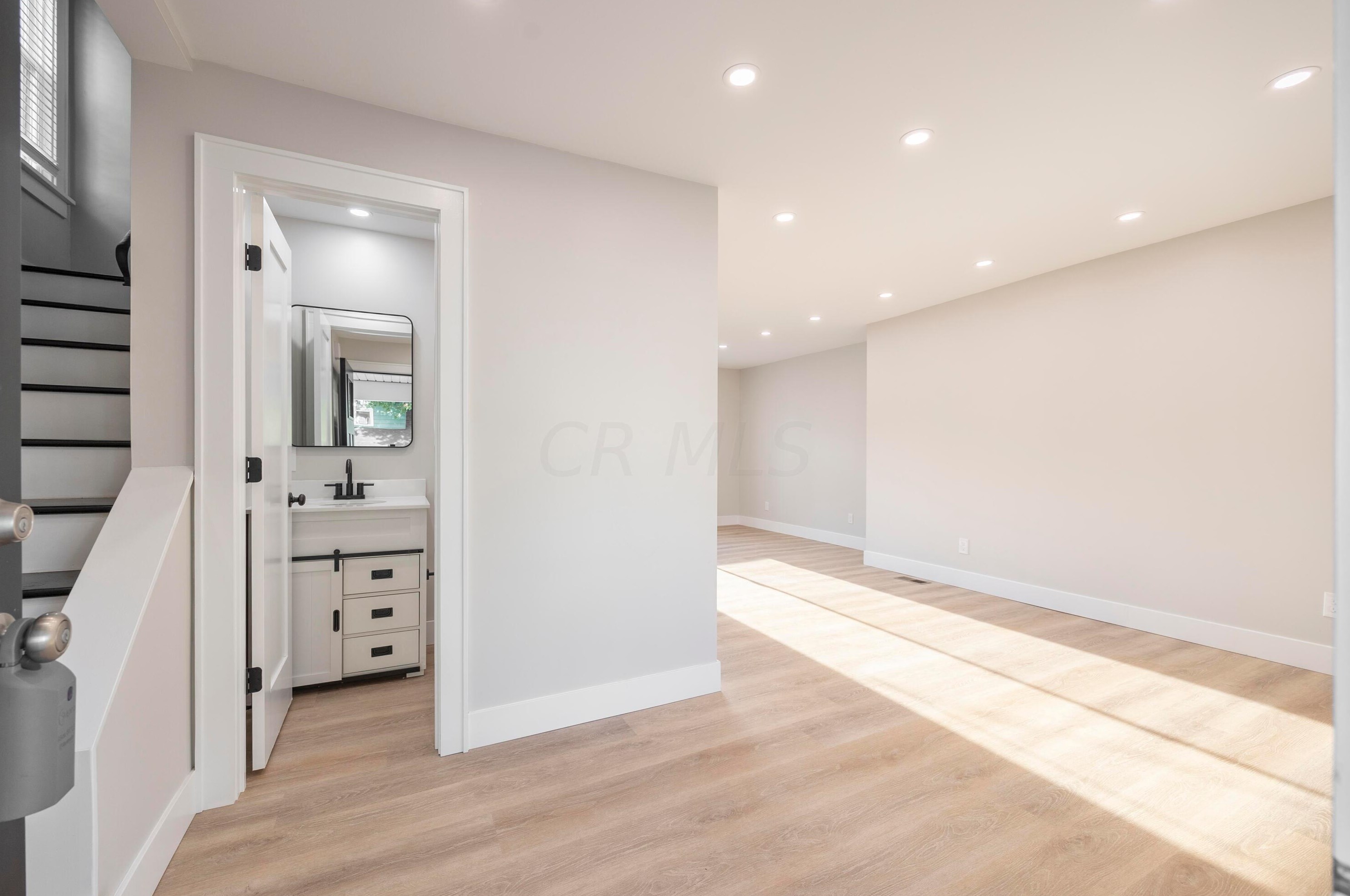 603 Townsend Ave, Columbus OH 43223-1824 exterior