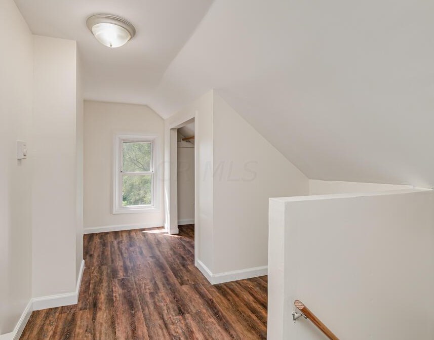 483 Hudson St, Columbus OH 43202-2704 exterior