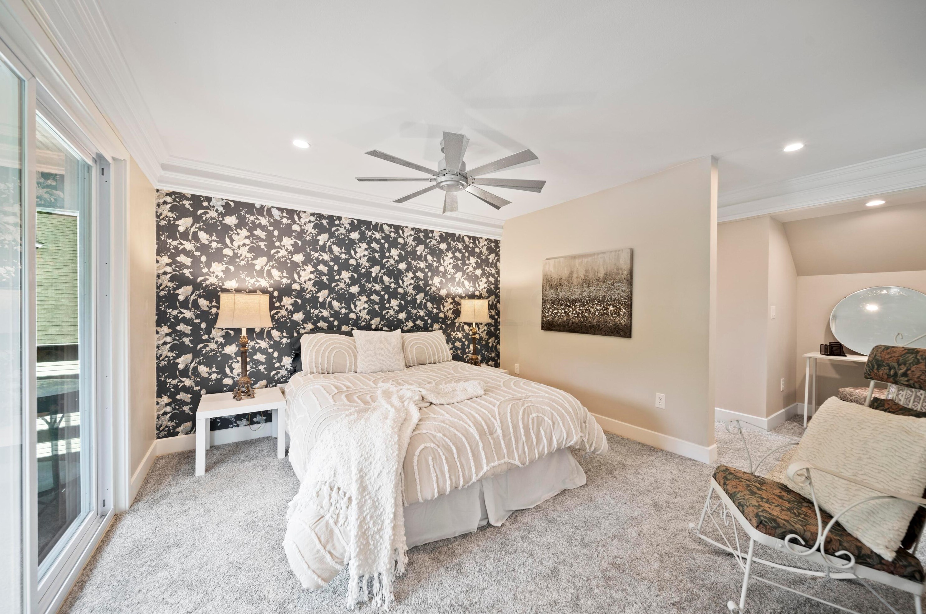 316 Cyn Dr, Columbus OH 43214-3110 exterior