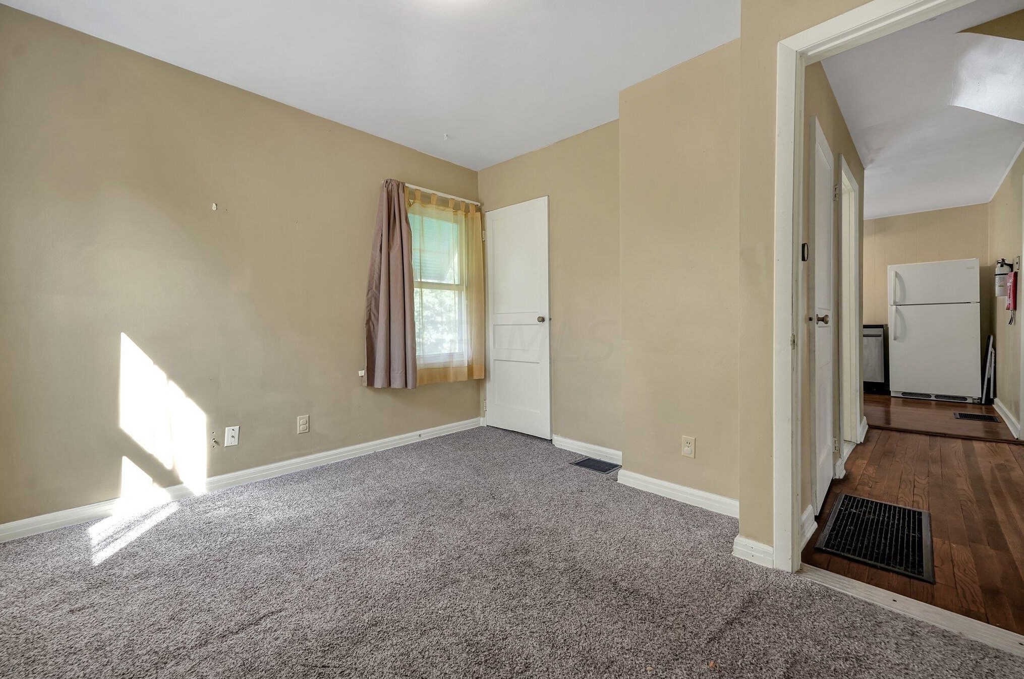 1879 Jermain Dr, Columbus OH  43219-1225 exterior