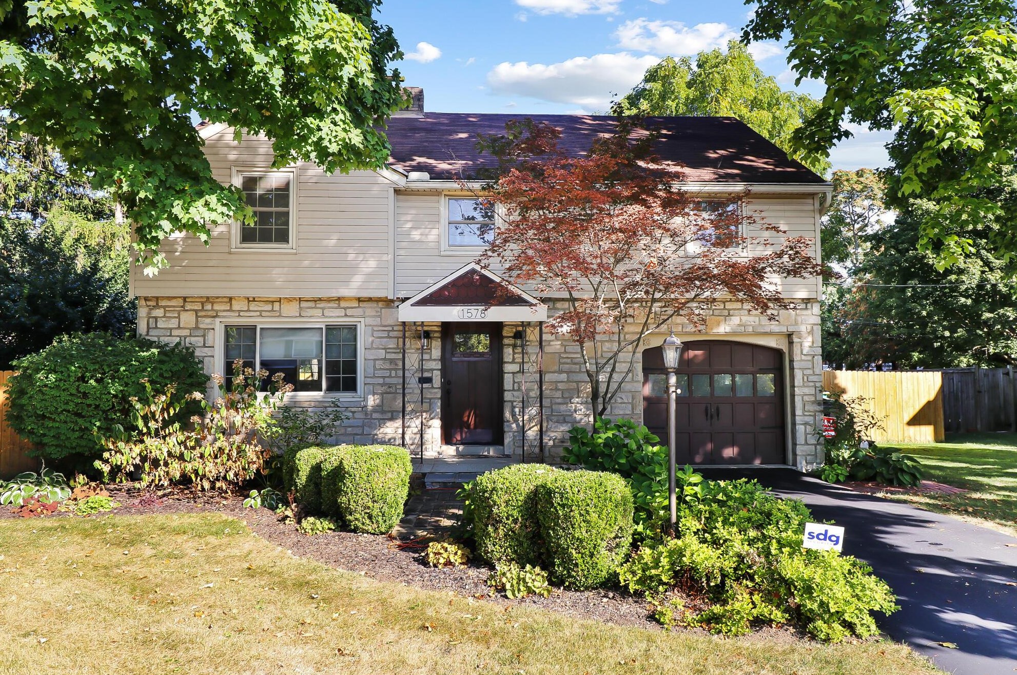 1578 Stanford Rd, Columbus, OH 43212-1159