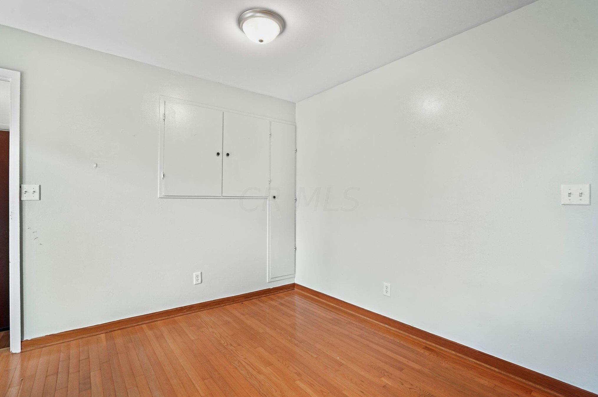 433 Flintwood Dr, Columbus OH 43230-2020 exterior