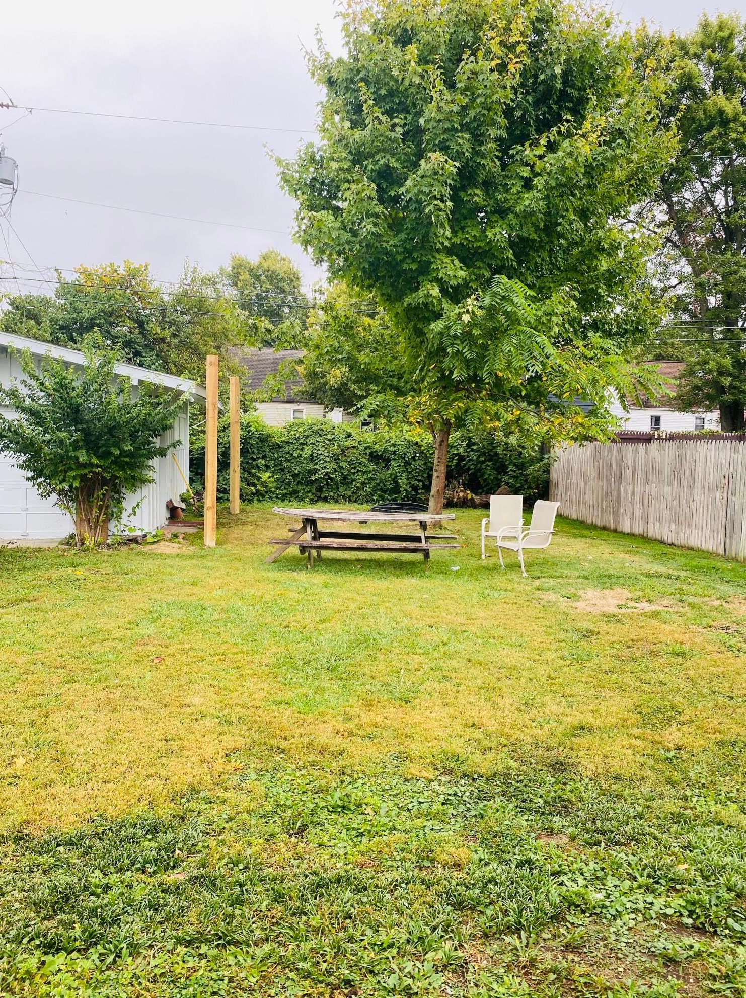 910 Byron Ave, Columbus OH  43227-1005 exterior