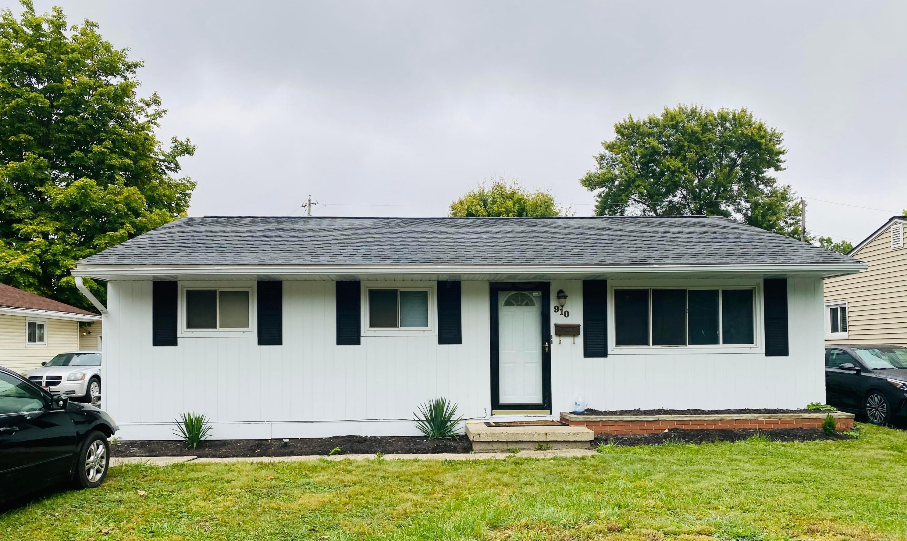 910 Byron Ave, Columbus OH  43227-1005 exterior