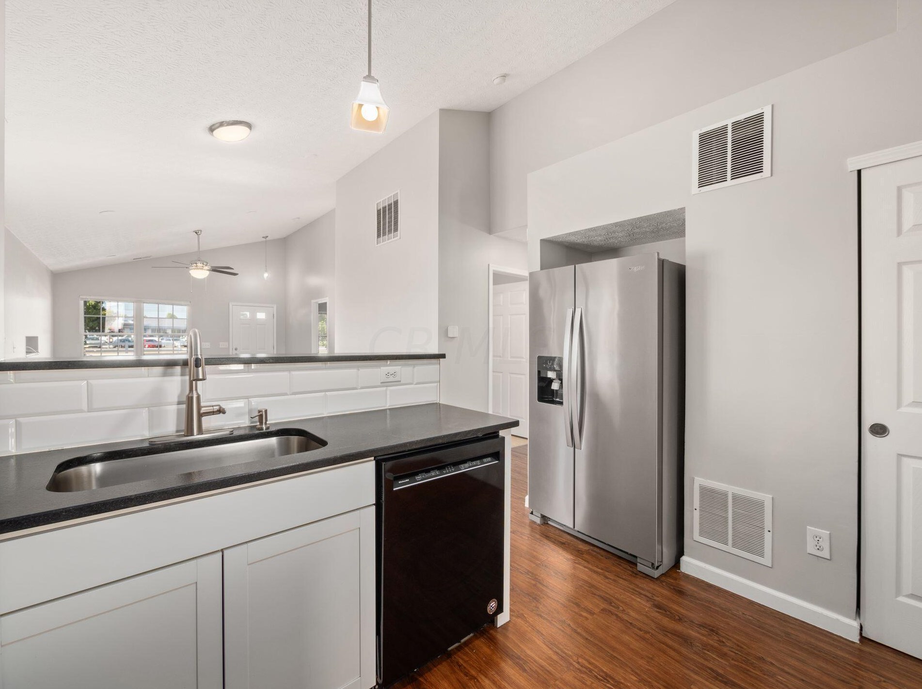 3805 Bay Village St, Columbus OH  43232-4969 exterior