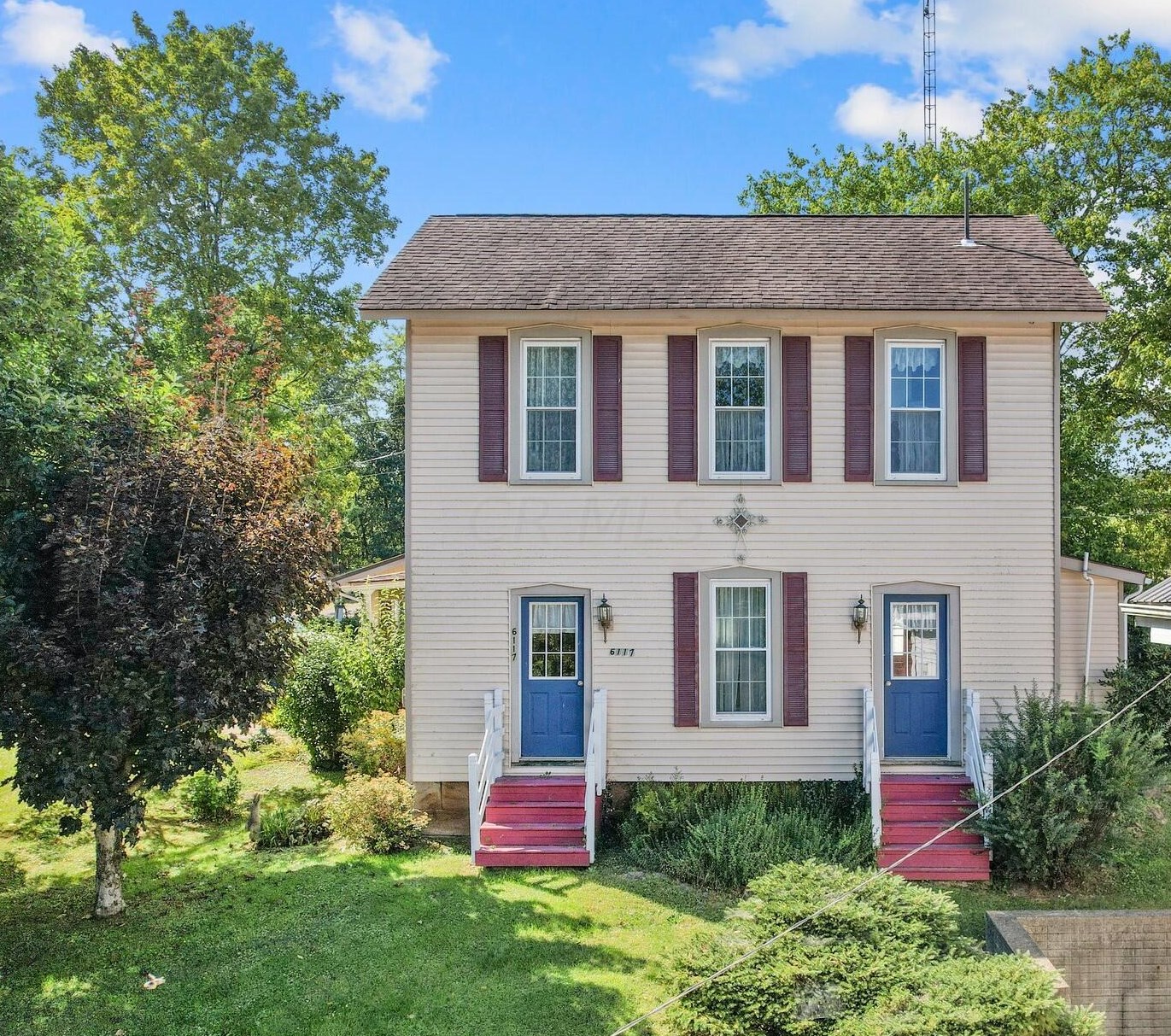 6117 Licking Valley Rd, Frazeysburg, OH 43822