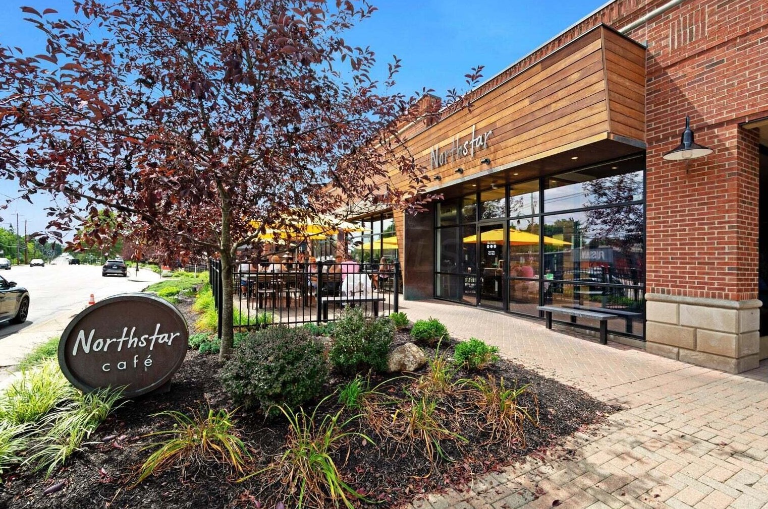 330 Weisheimer Rd, Columbus OH 43214-2146 exterior