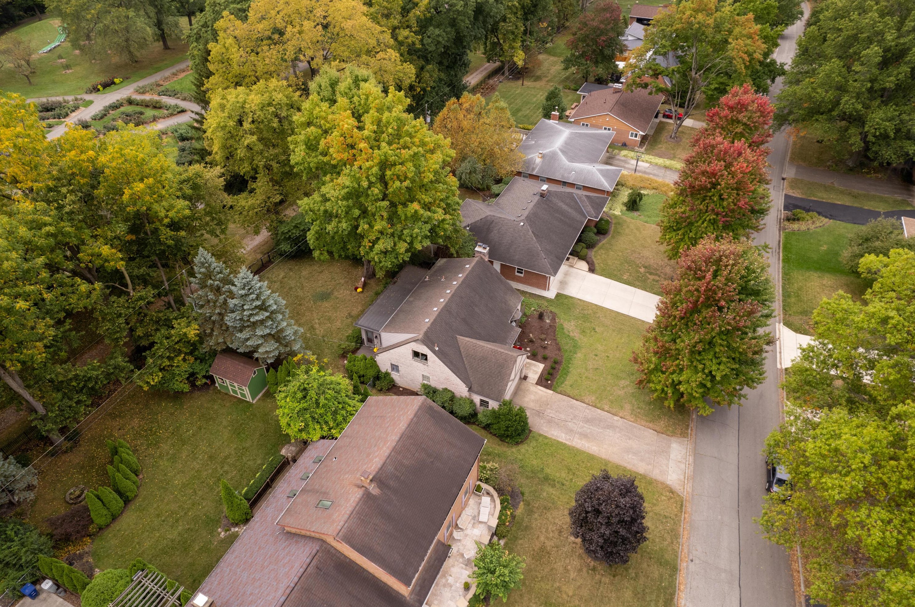 149 Ceramic Dr, Columbus OH 43214-3003 exterior