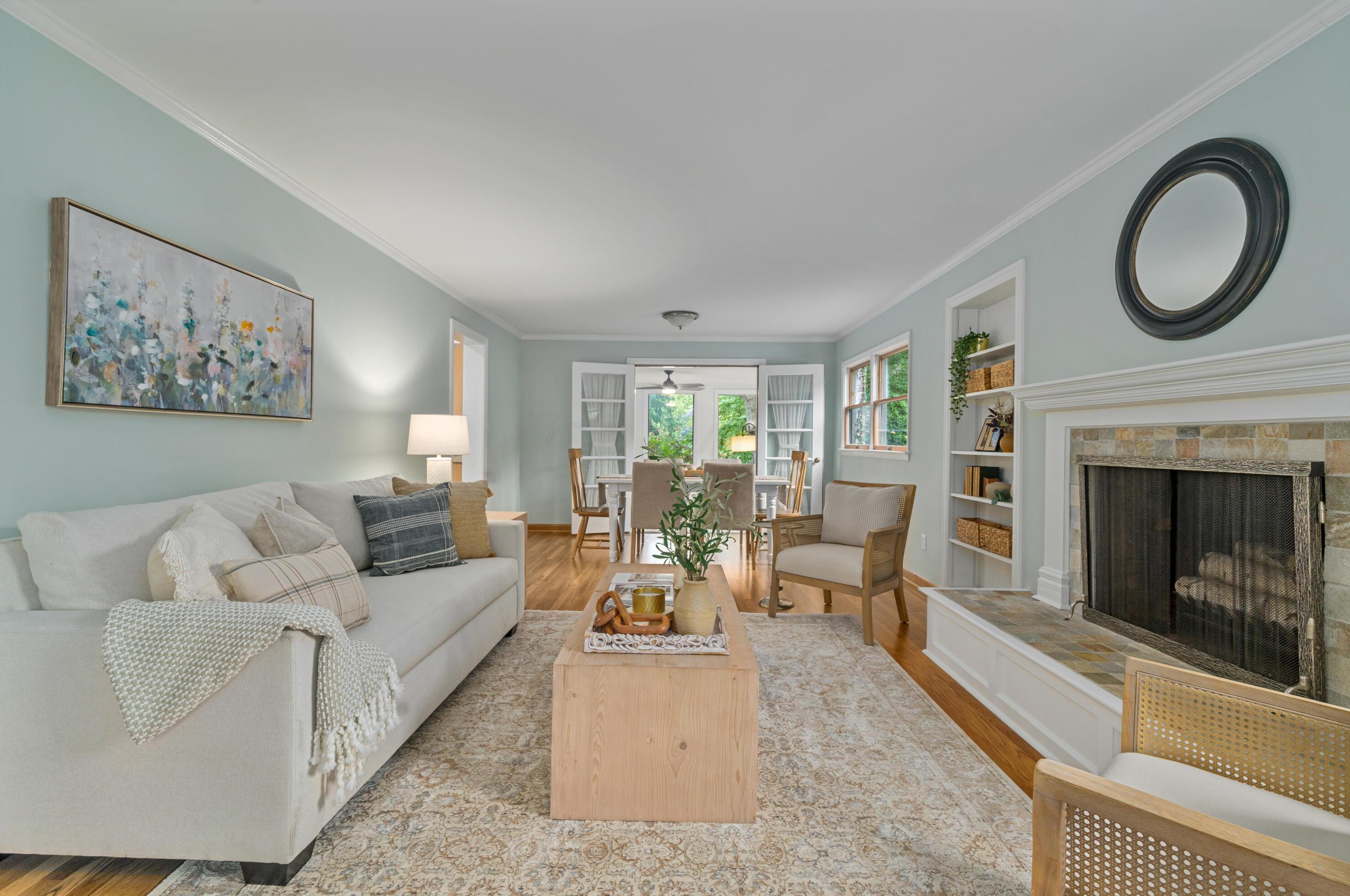 149 Ceramic Dr, Columbus OH 43214-3003 exterior