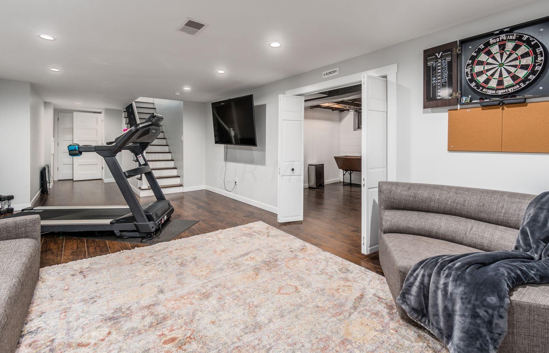 1800 Merriweather Dr, Columbus OH 43221-1326 exterior