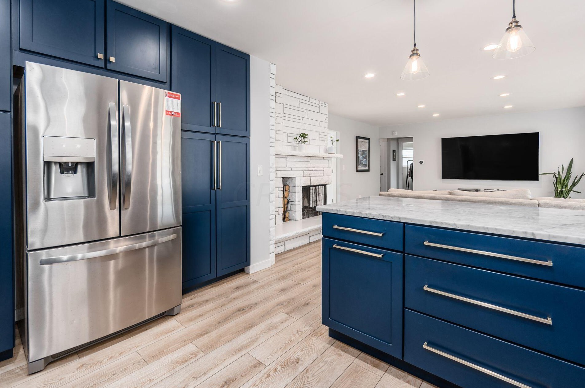 1800 Merriweather Dr, Columbus OH 43221-1326 exterior