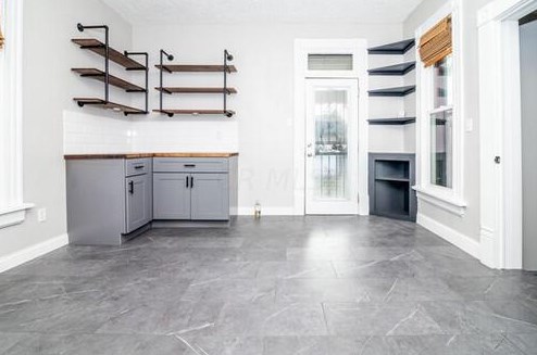 1349 Dennison Ave, Columbus OH 43201-3416 exterior