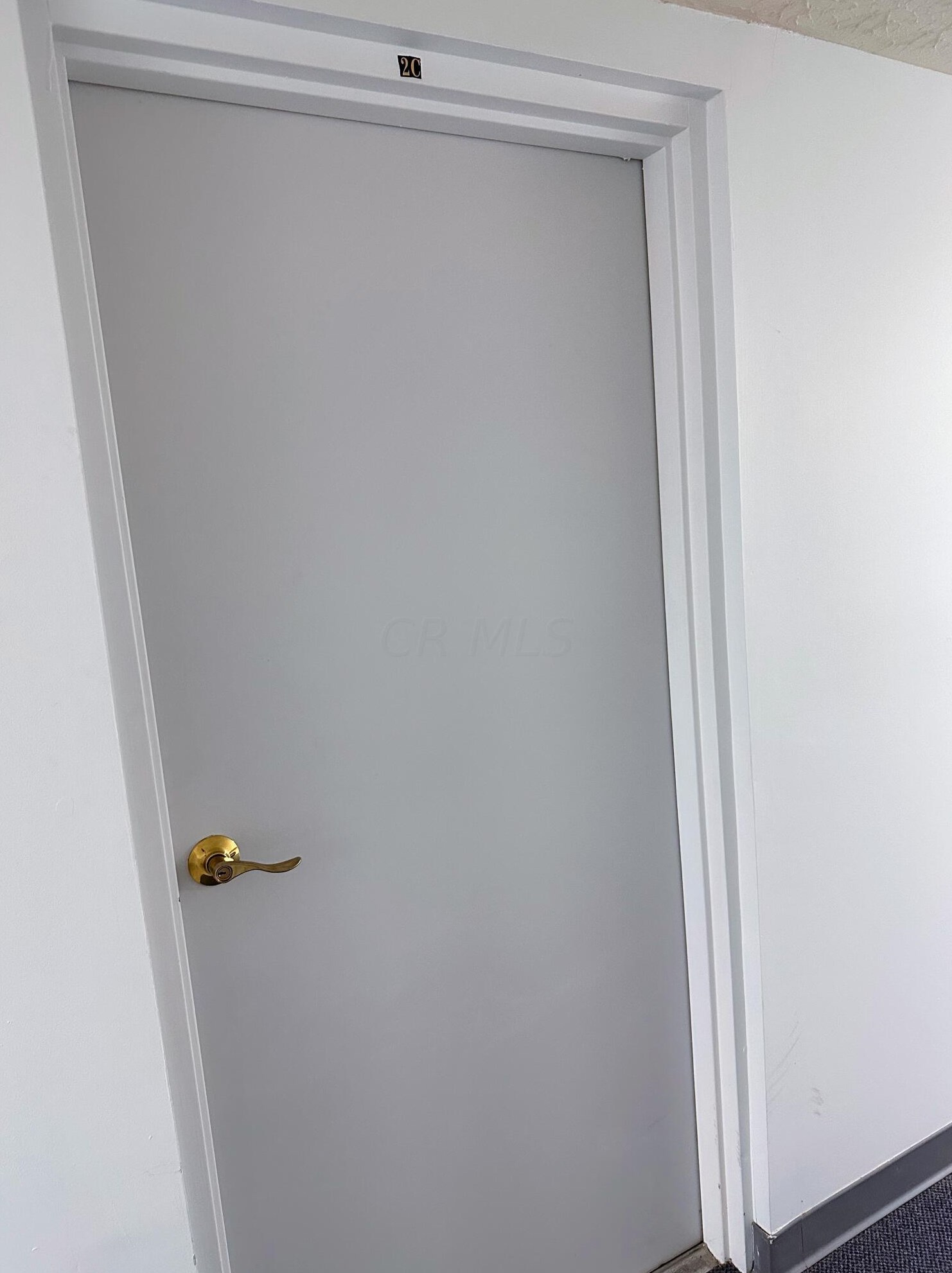 3965 Karl Rd, Columbus OH 43224-2188 exterior