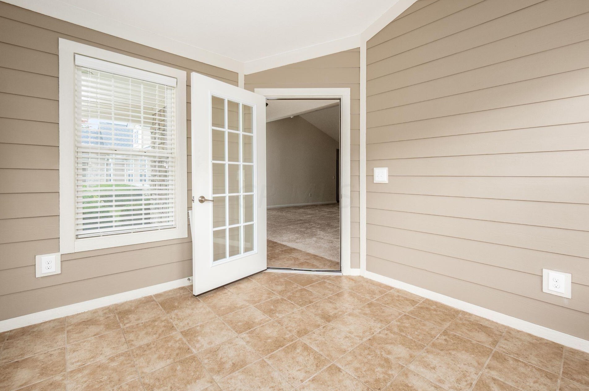 7965 Ravine Run Ln, Columbus OH 43235-6456 exterior