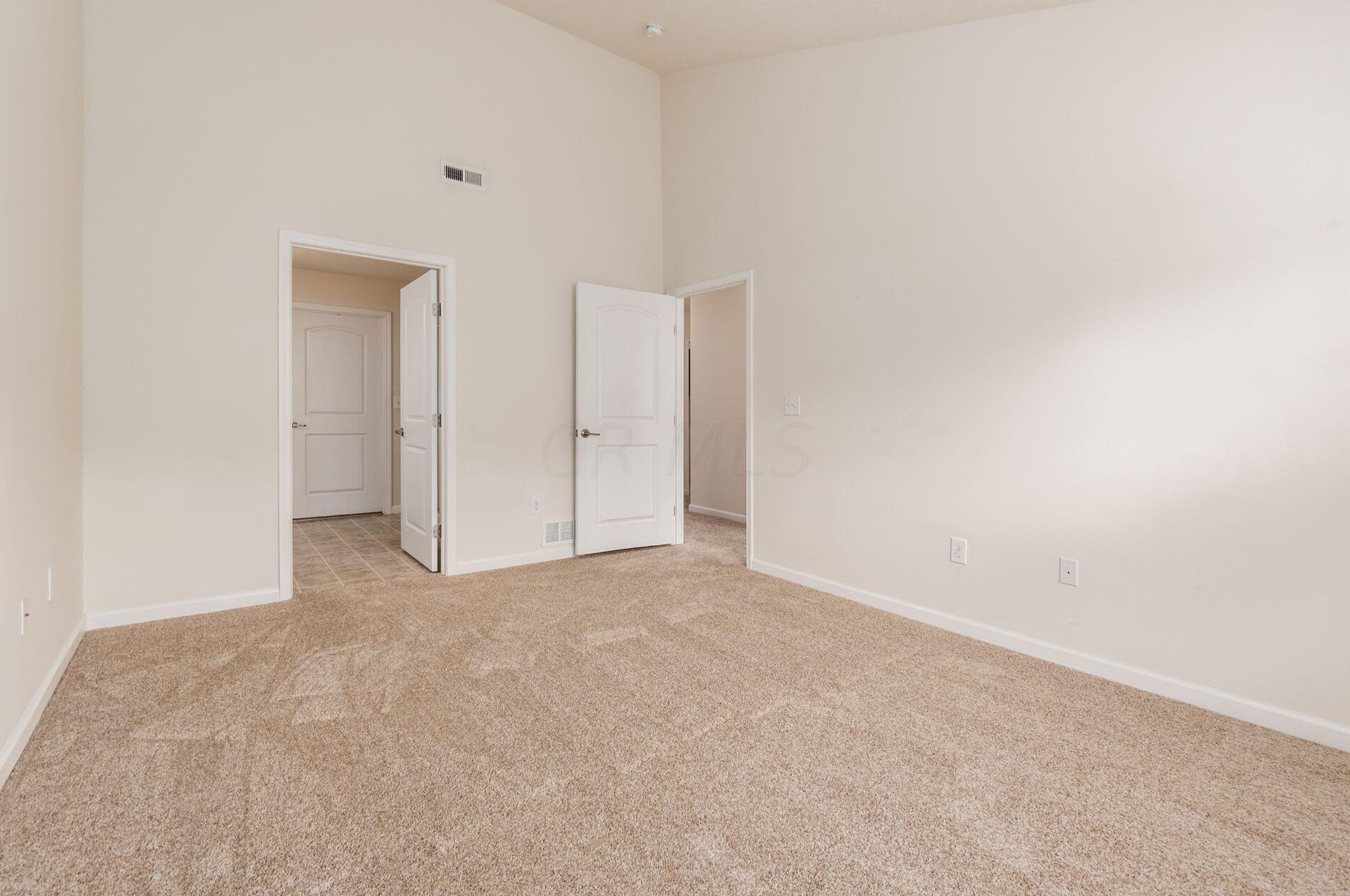 7965 Ravine Run Ln, Columbus OH 43235-6456 exterior