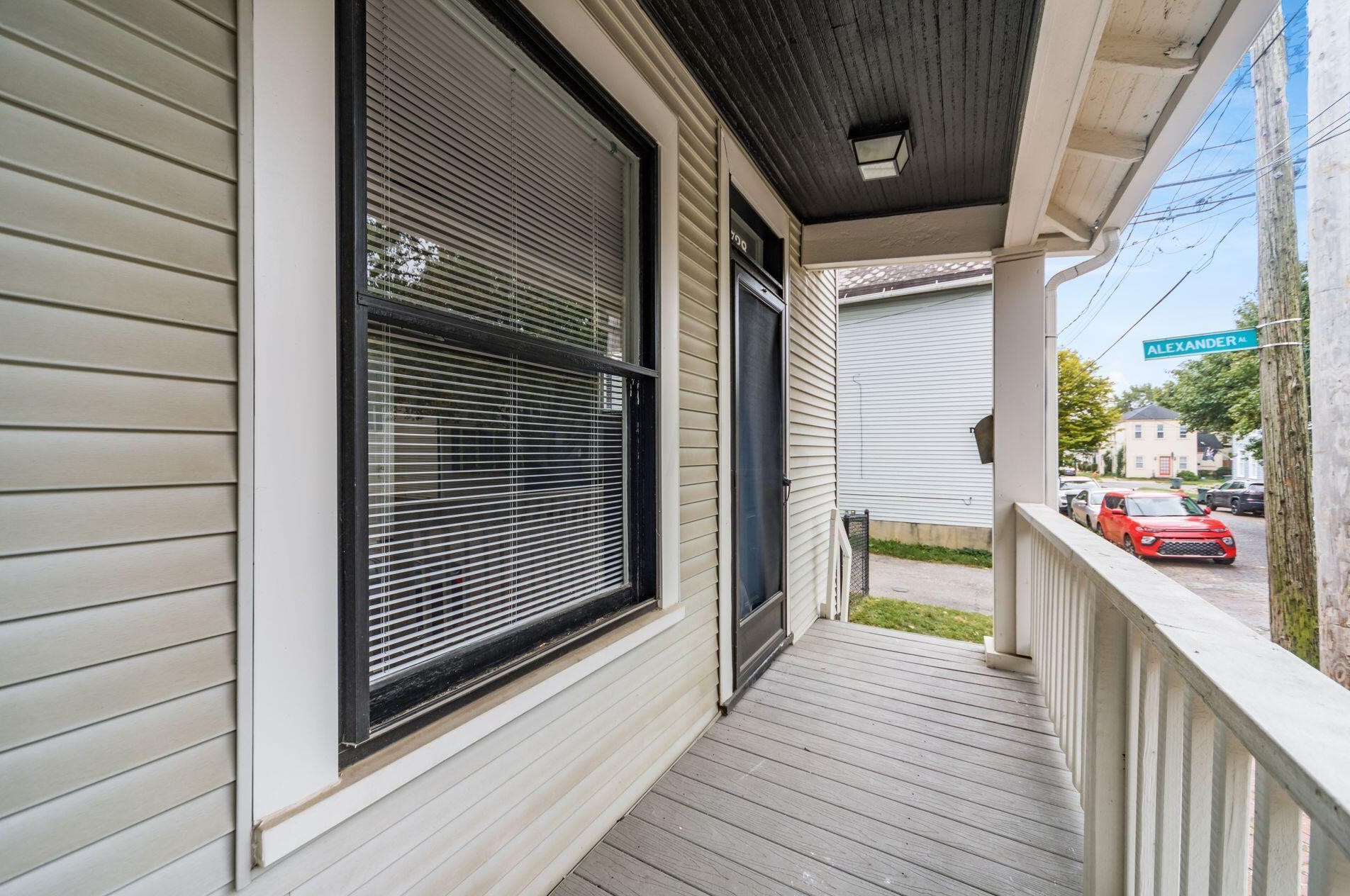 738 Beech St, Columbus OH  43206-1331 exterior