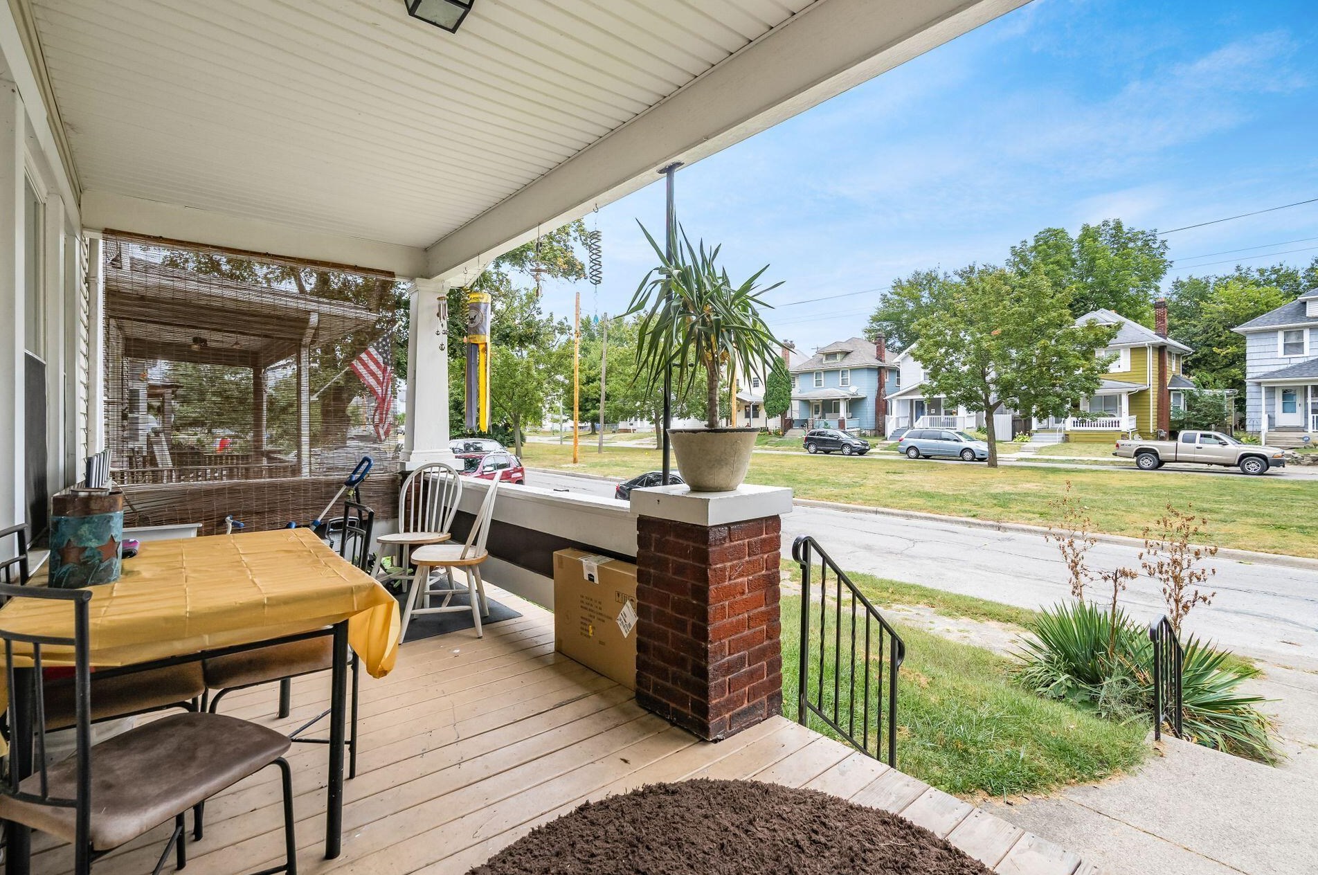 227 Burgess Ave, Columbus, OH 43204-3306