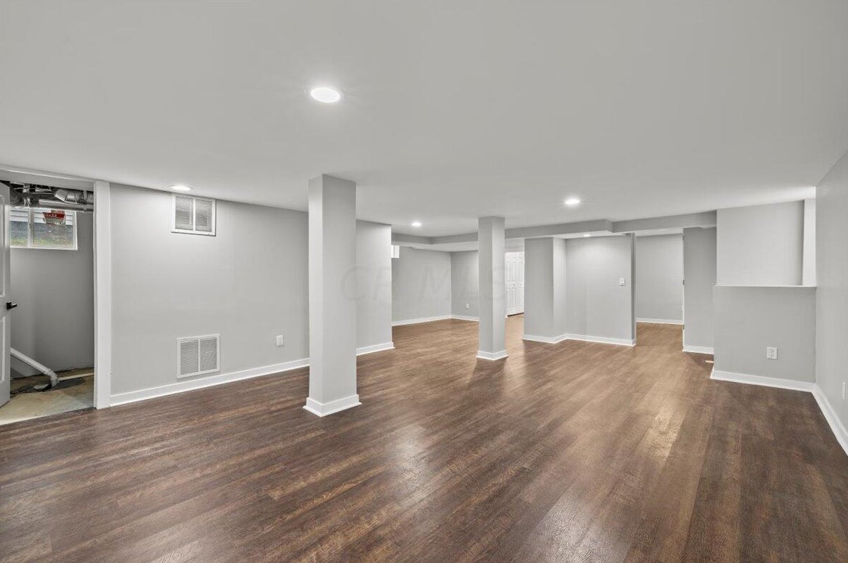 1254 Ohio Ave, Columbus OH 43206-3040 exterior