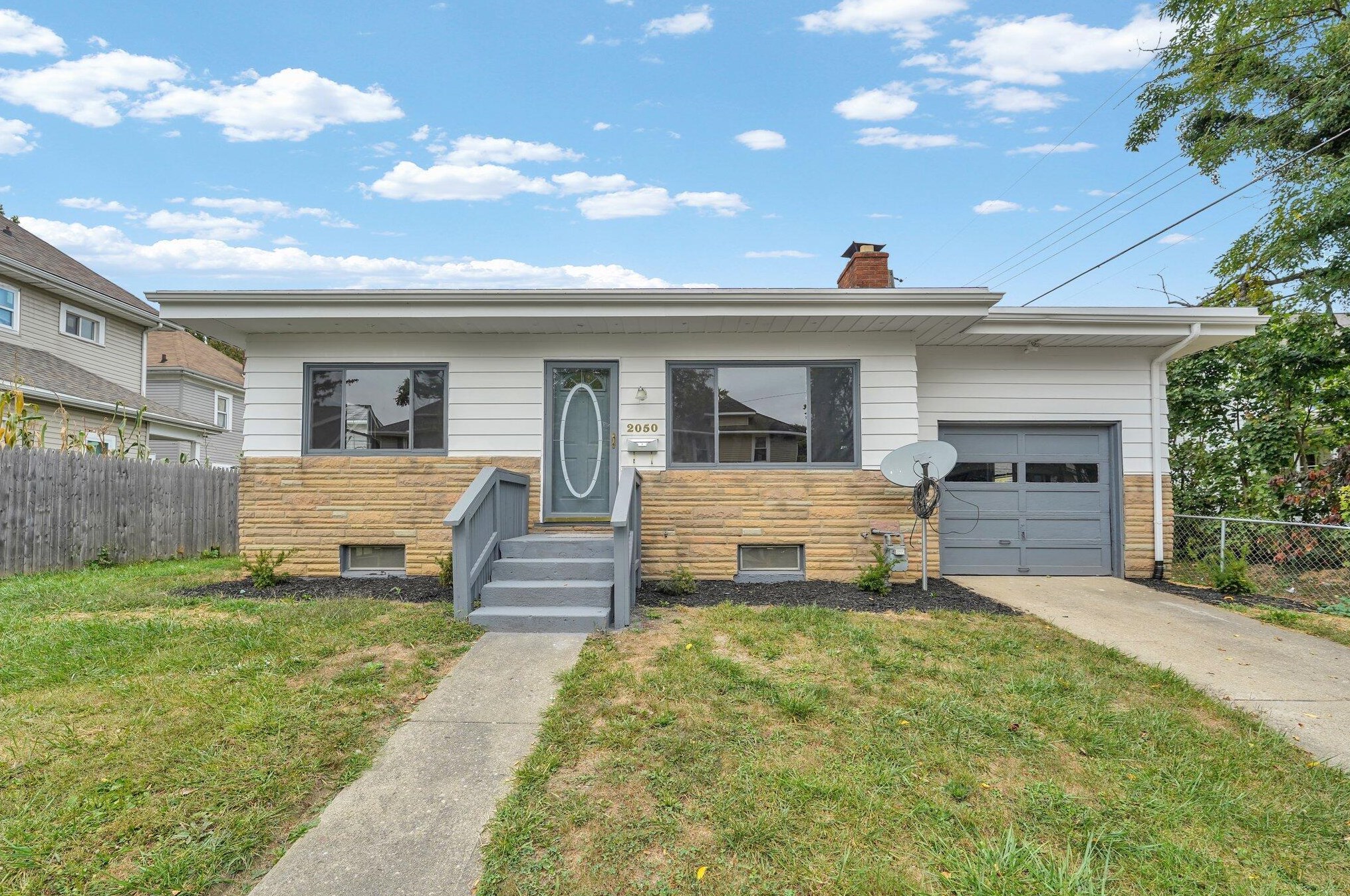 2050 Floral Ave, Columbus, OH 43223-1106