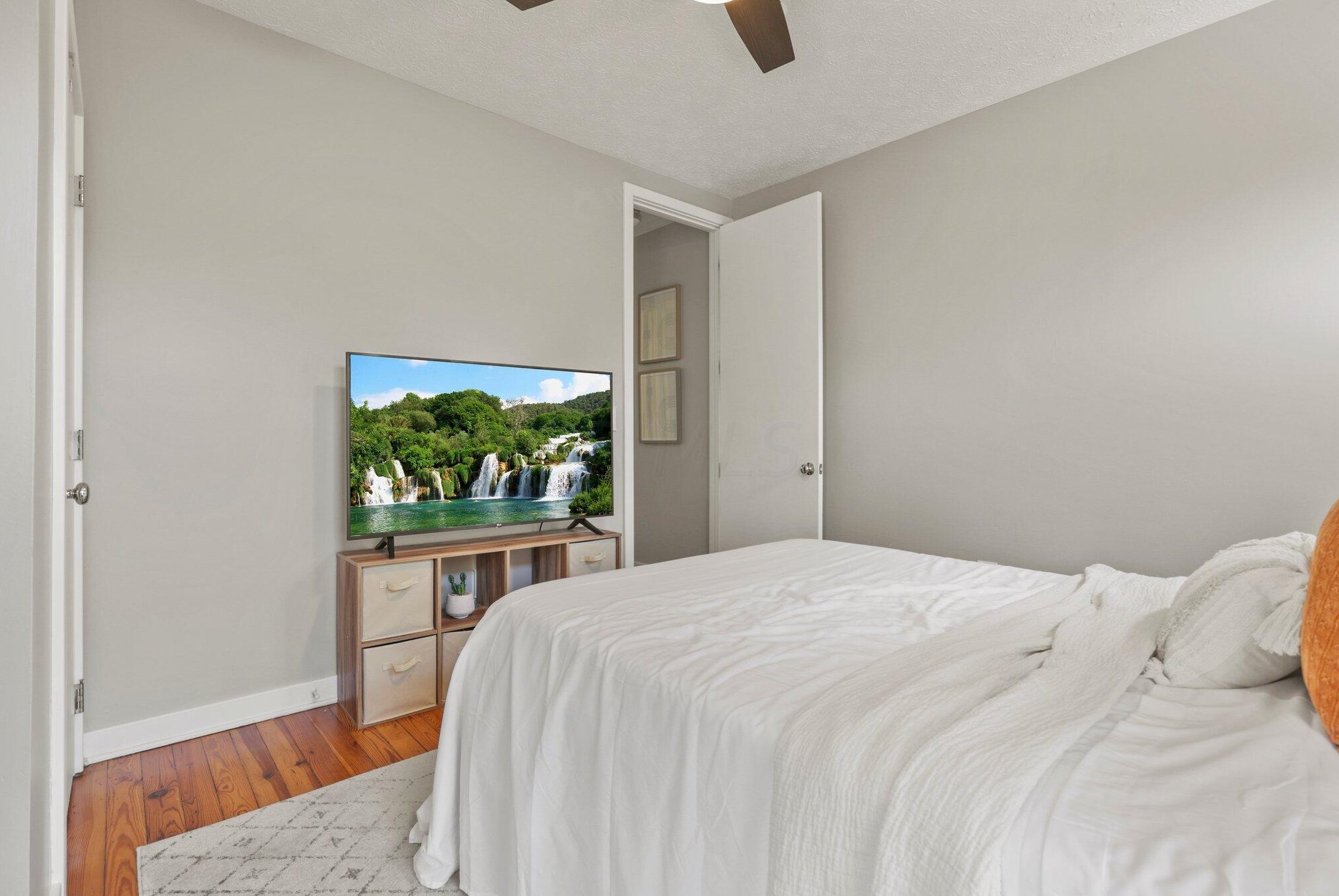 1094 Highland St, Columbus OH 43201-3277 exterior