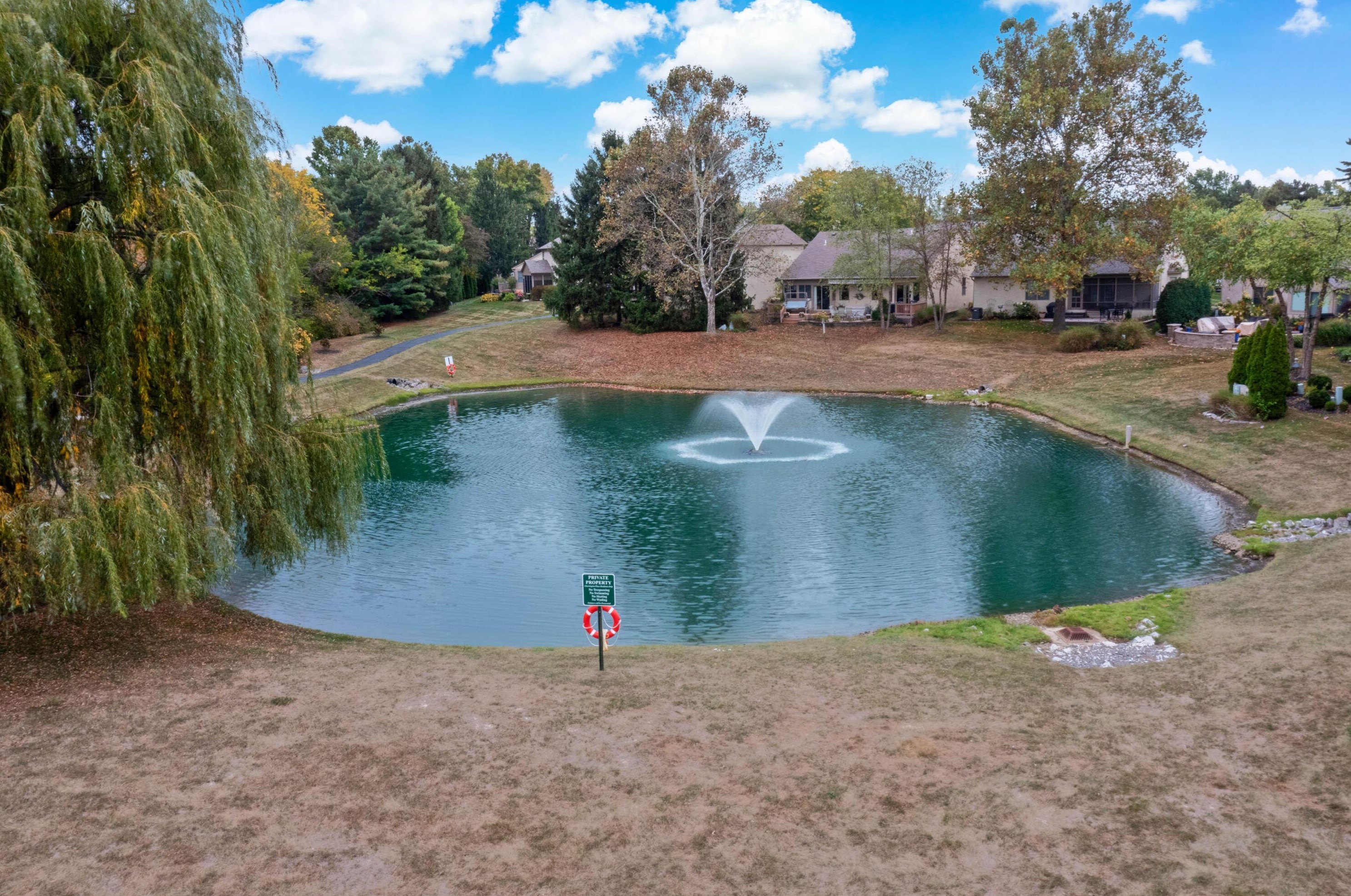 8641 Libra Rd, Dublin OH  43016-9022 exterior