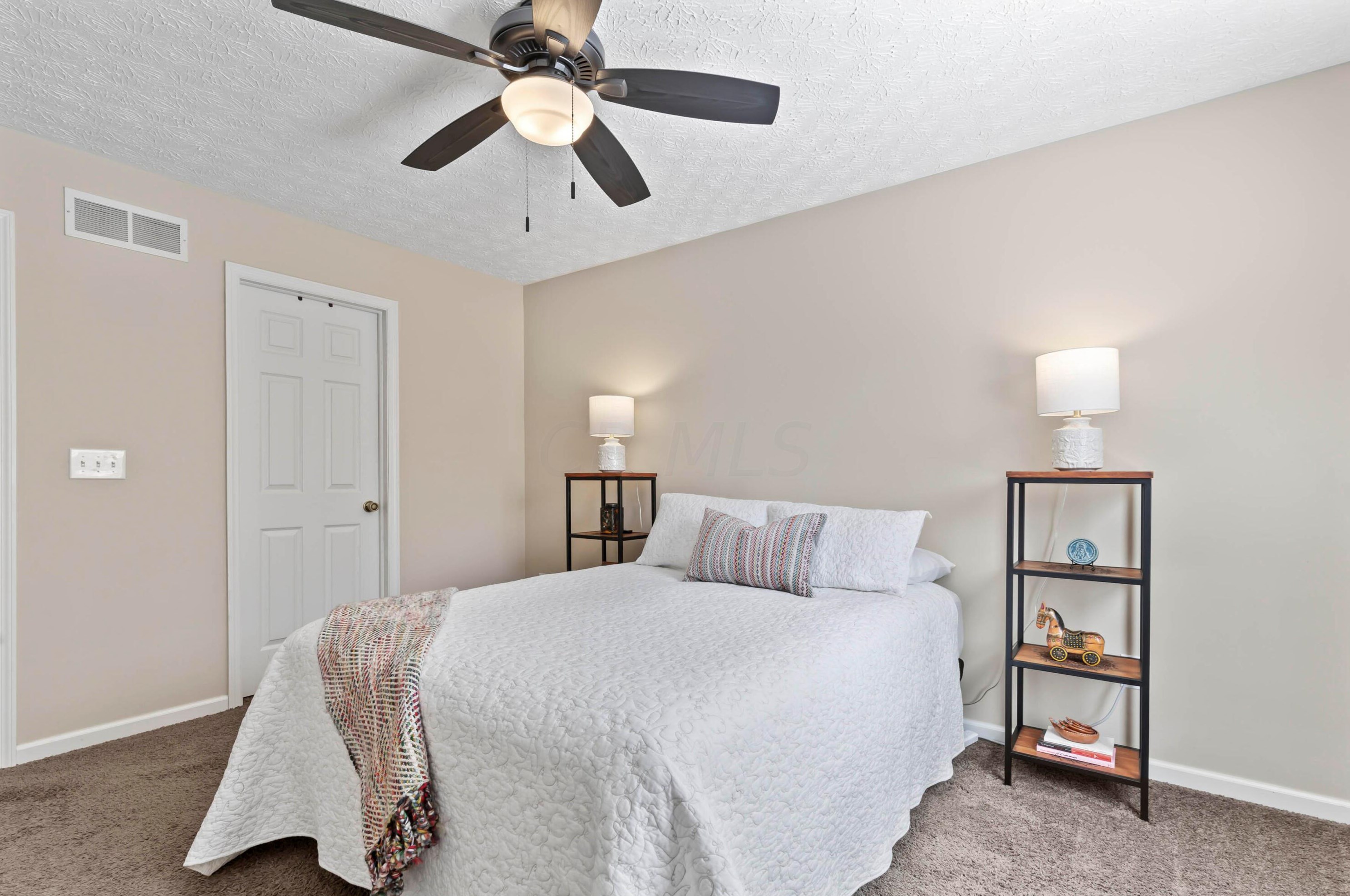 8641 Libra Rd, Dublin OH  43016-9022 exterior