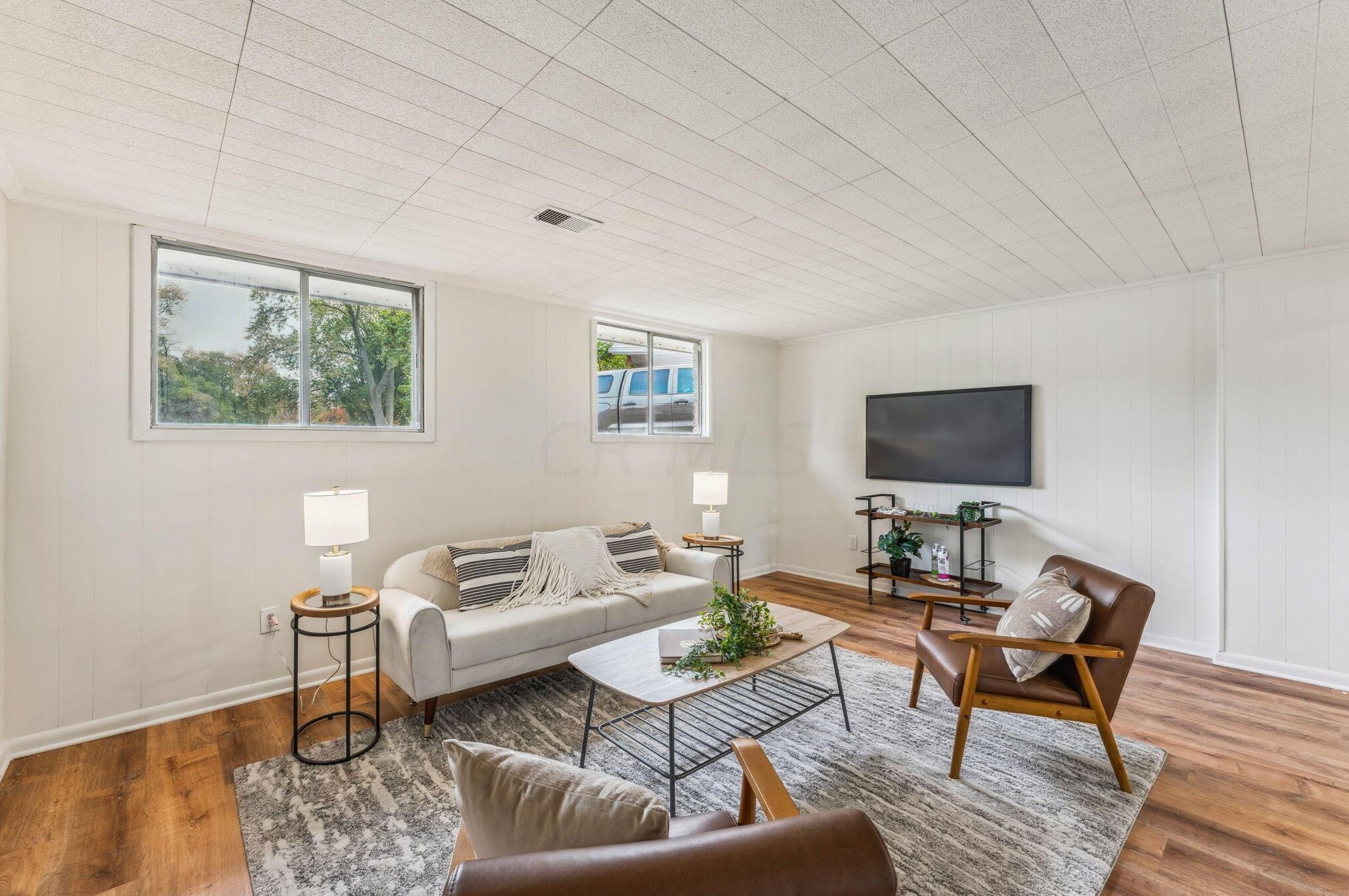 2027 Shawbury Ct, Columbus OH  43229-3856 exterior