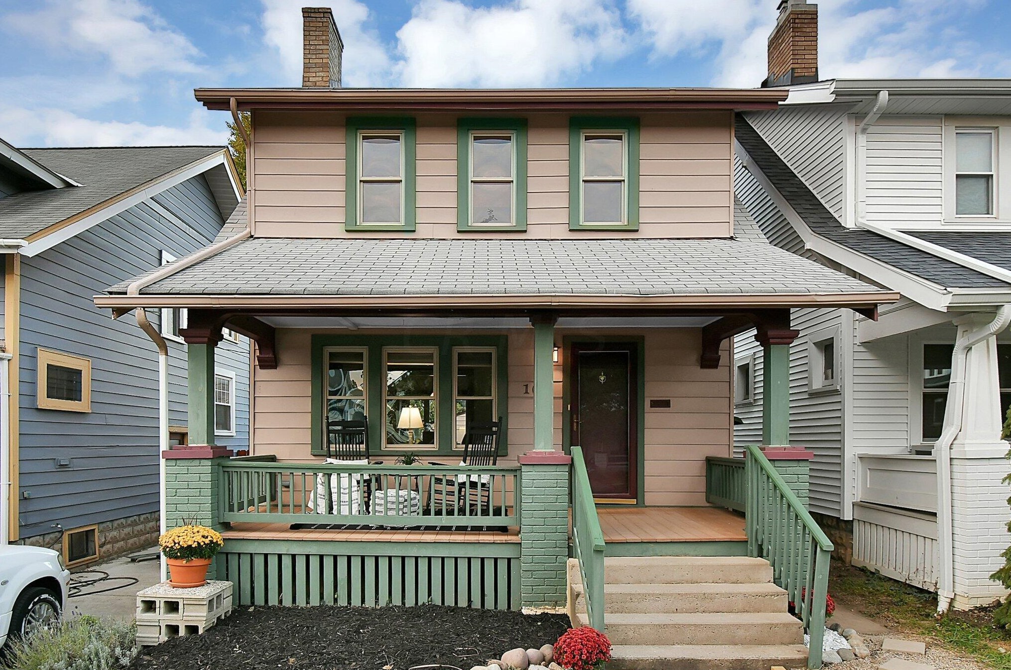 164 Kelso Rd, Columbus, OH 43202-2362
