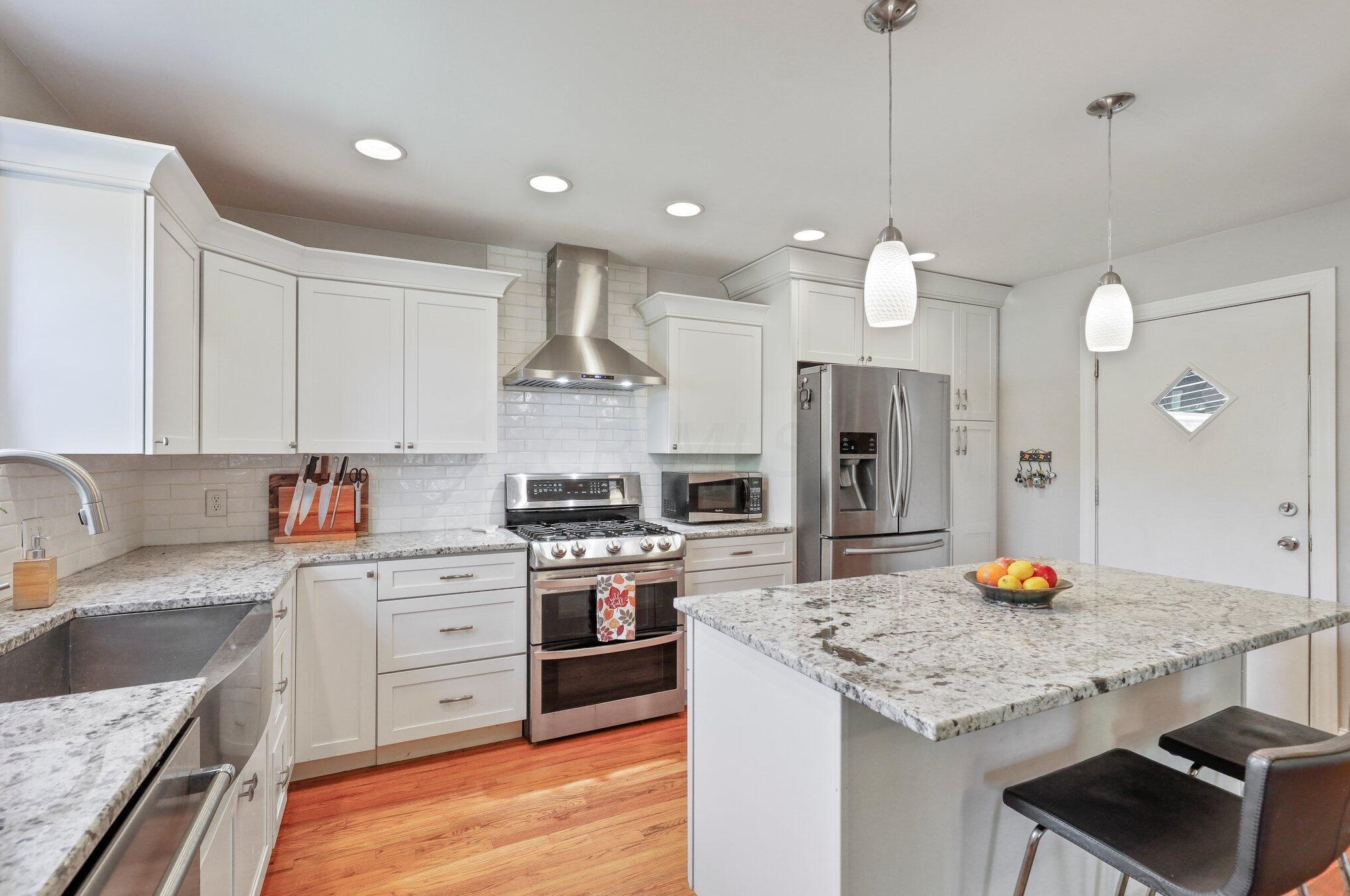 8200 Flint Rd, Columbus OH  43235-6411 exterior