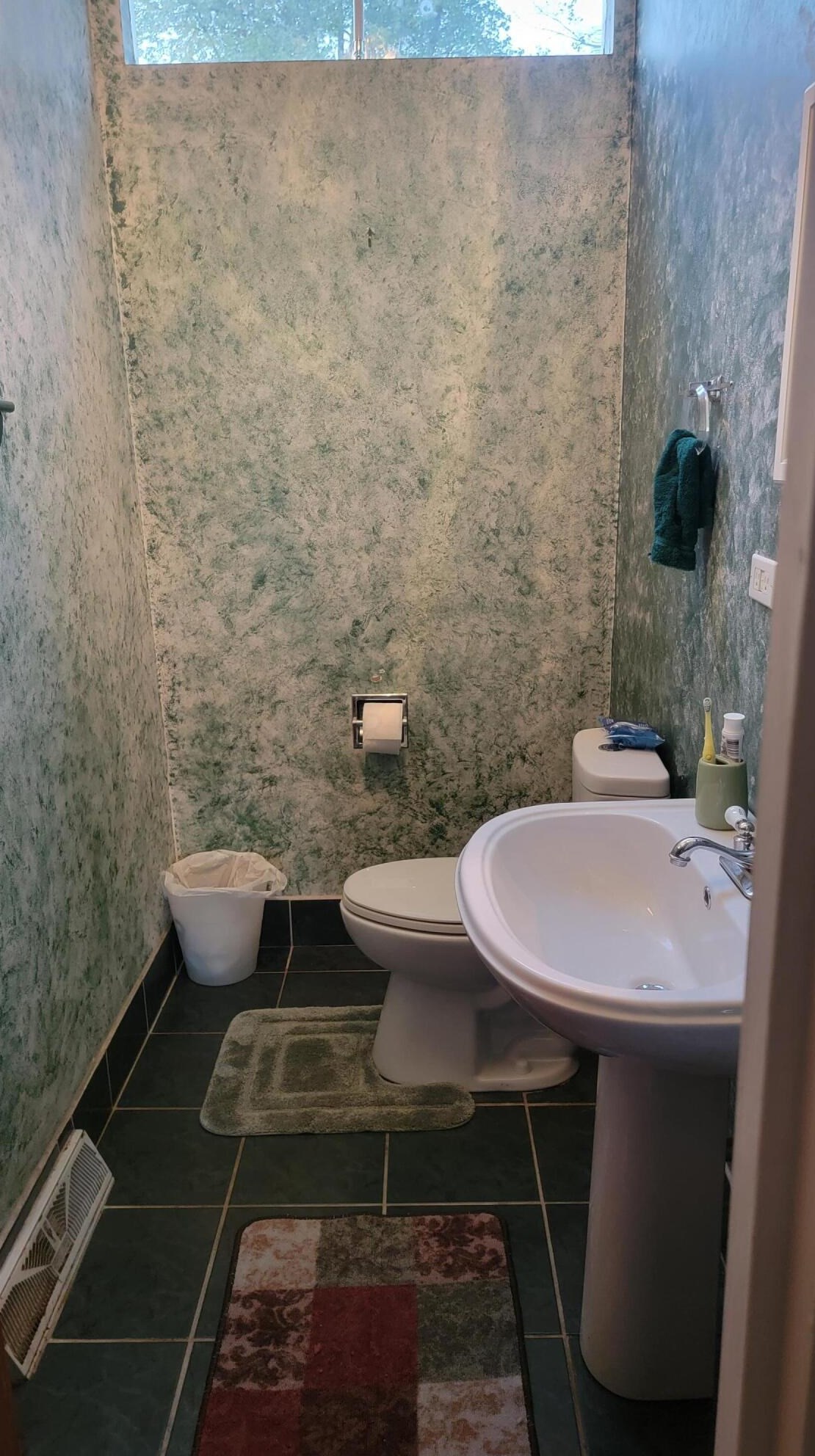 1230 Nelson Dr, Chillicothe, OH 45601