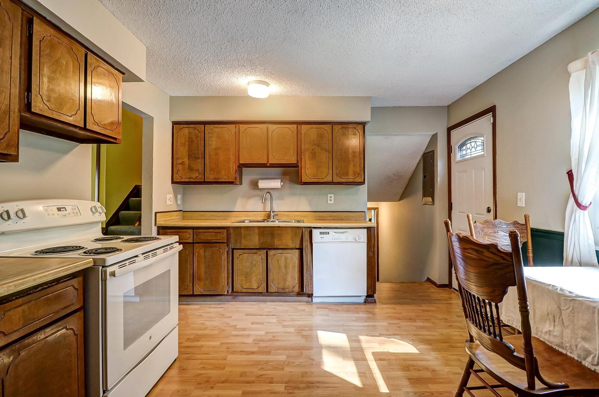 4642 Glenhaven Dr, Columbus OH 43231-5950 exterior