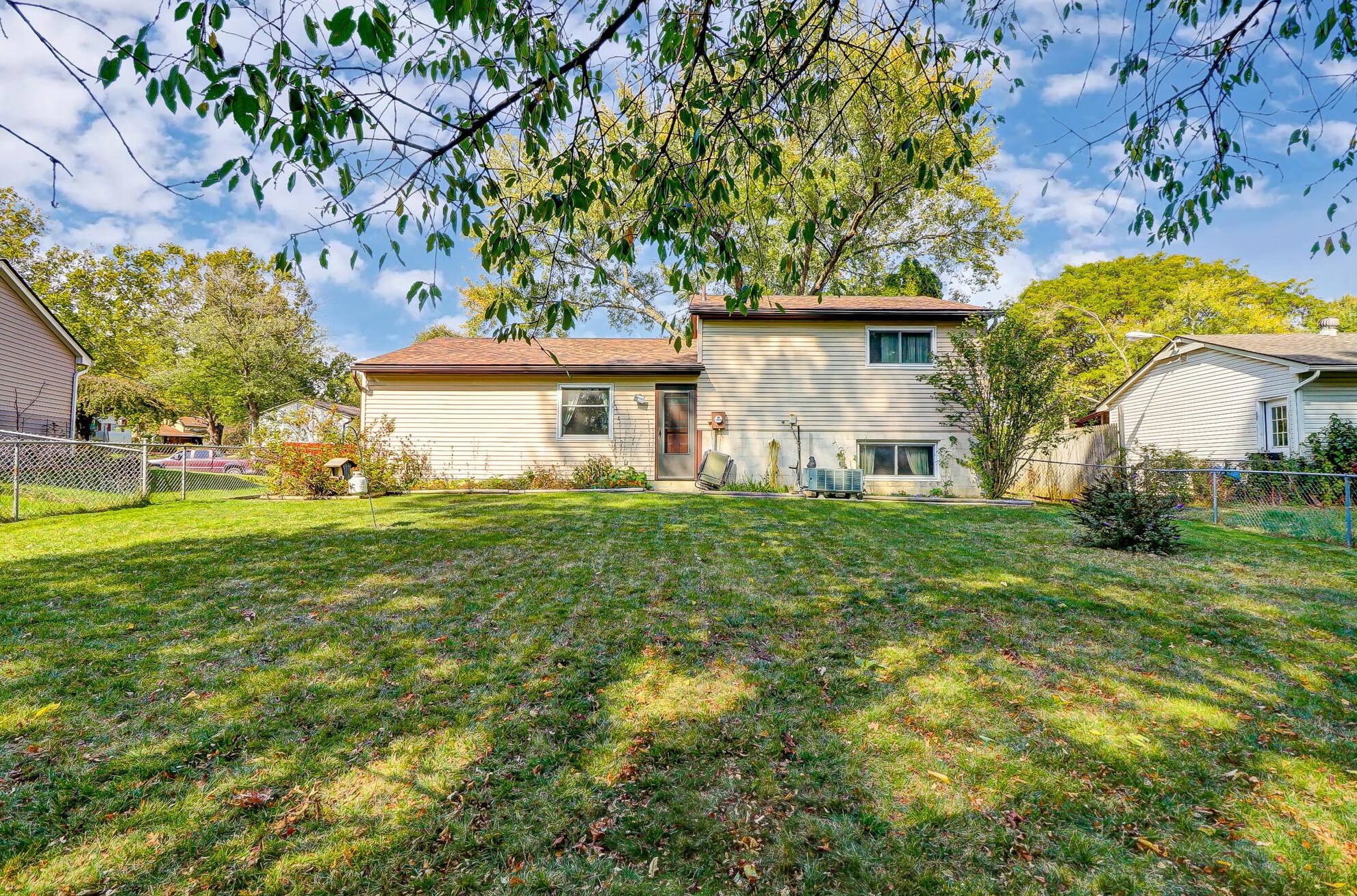 4642 Glenhaven Dr, Columbus OH 43231-5950 exterior