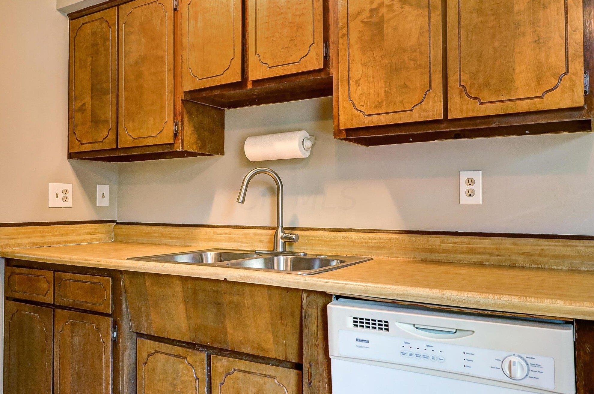 4642 Glenhaven Dr, Columbus OH 43231-5950 exterior