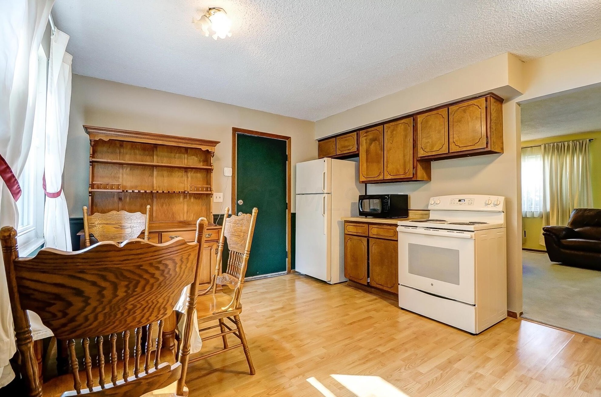 4642 Glenhaven Dr, Columbus OH 43231-5950 exterior