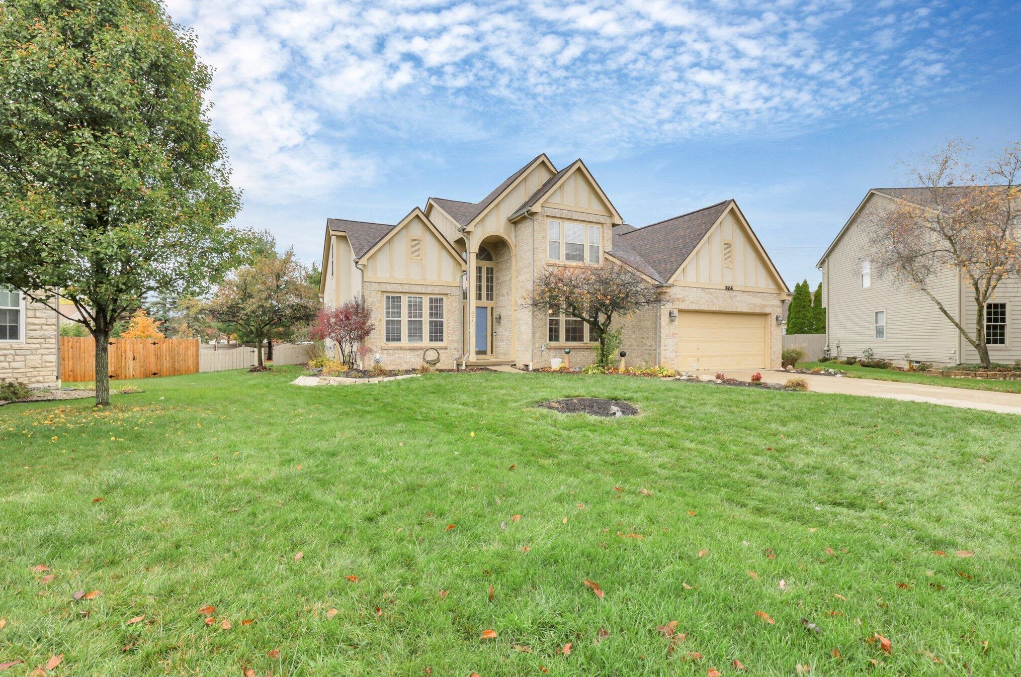 324 Harrogate N Loop, Westerville, OH 43082