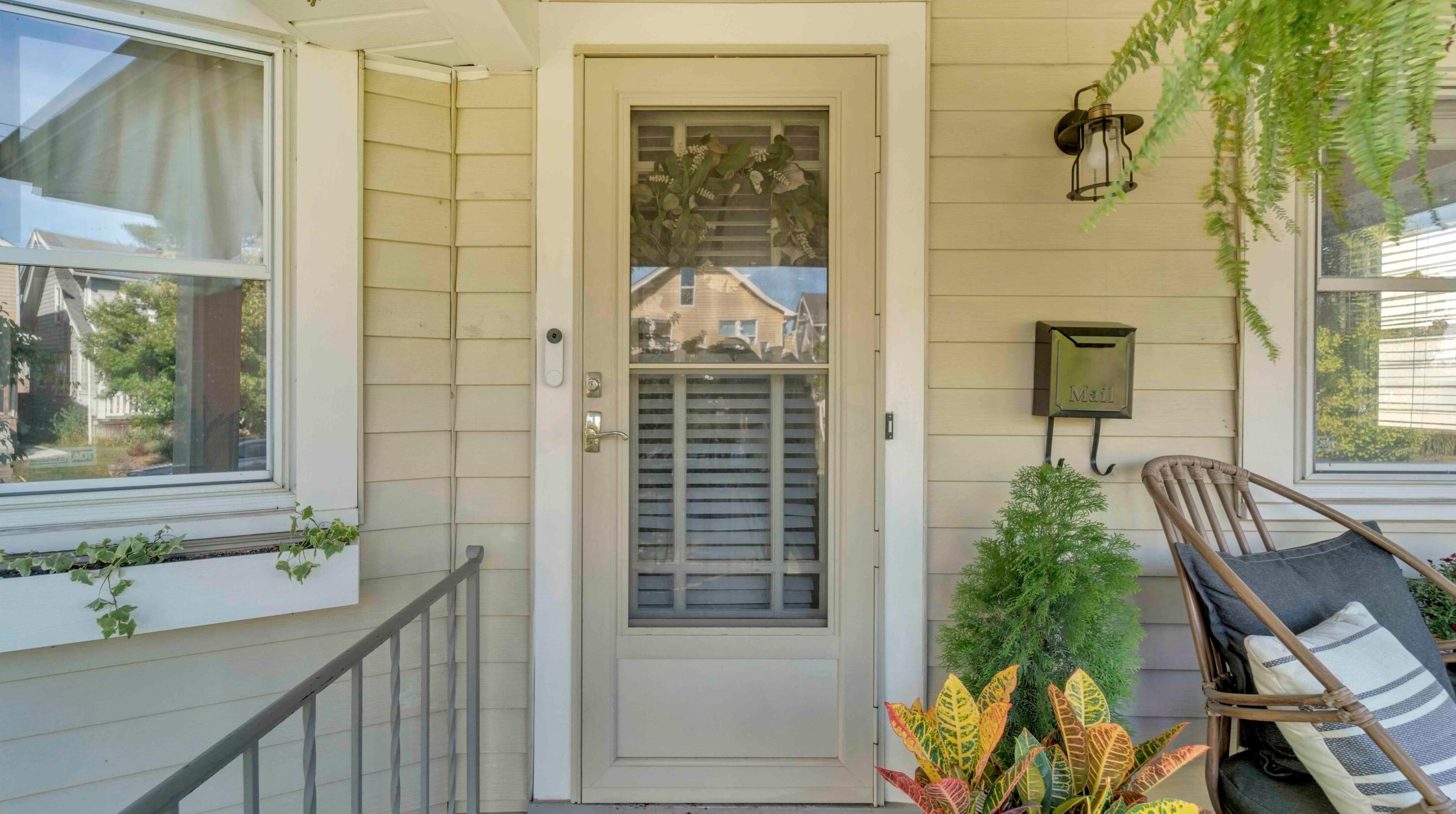 301 Markison Ave, Columbus OH 43207-1833 exterior