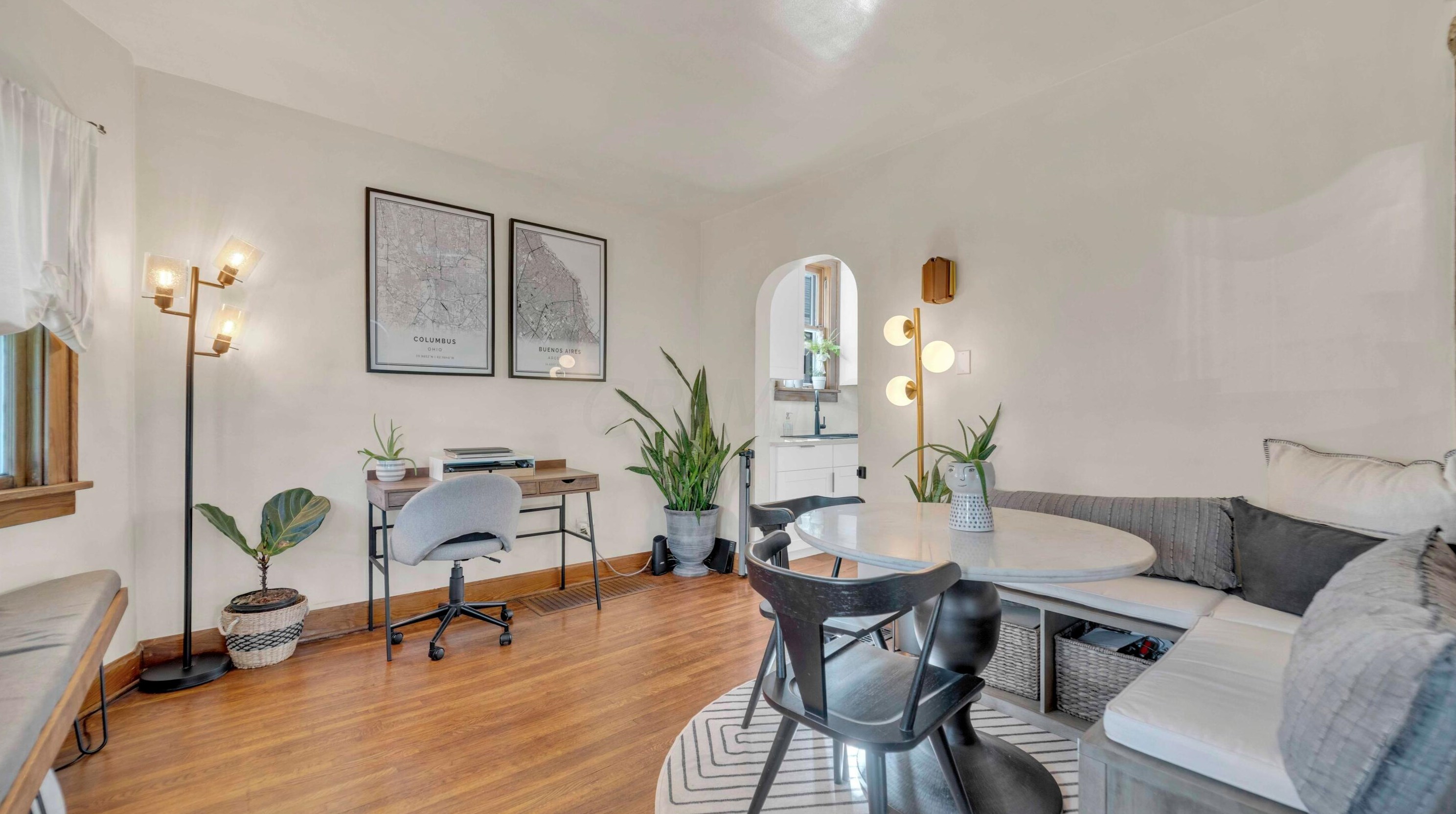 301 Markison Ave, Columbus OH 43207-1833 exterior