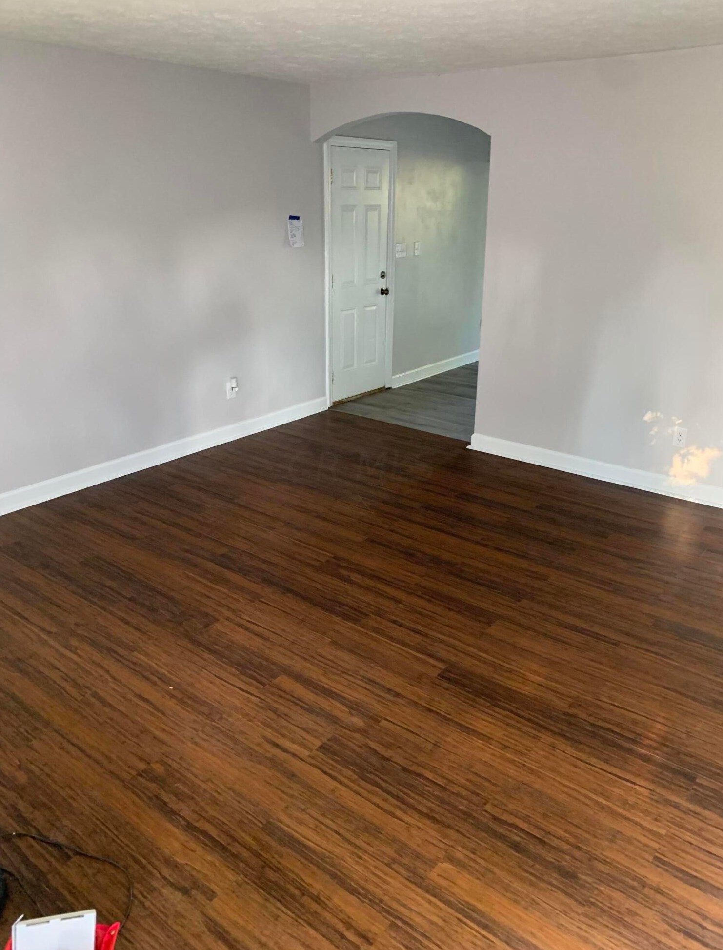 2908 Ronda Rd, Columbus OH  43232-5233 exterior