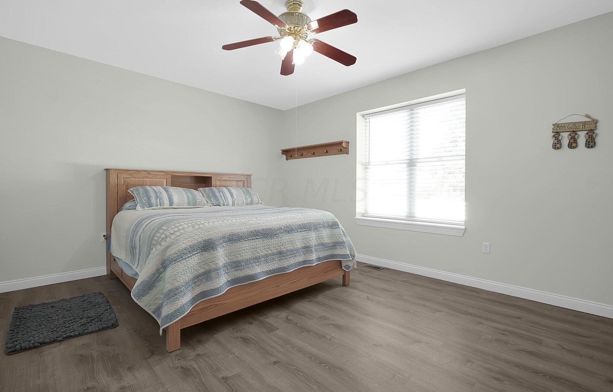 512 Chatham Ct, Circleville OH  43113-2309 exterior