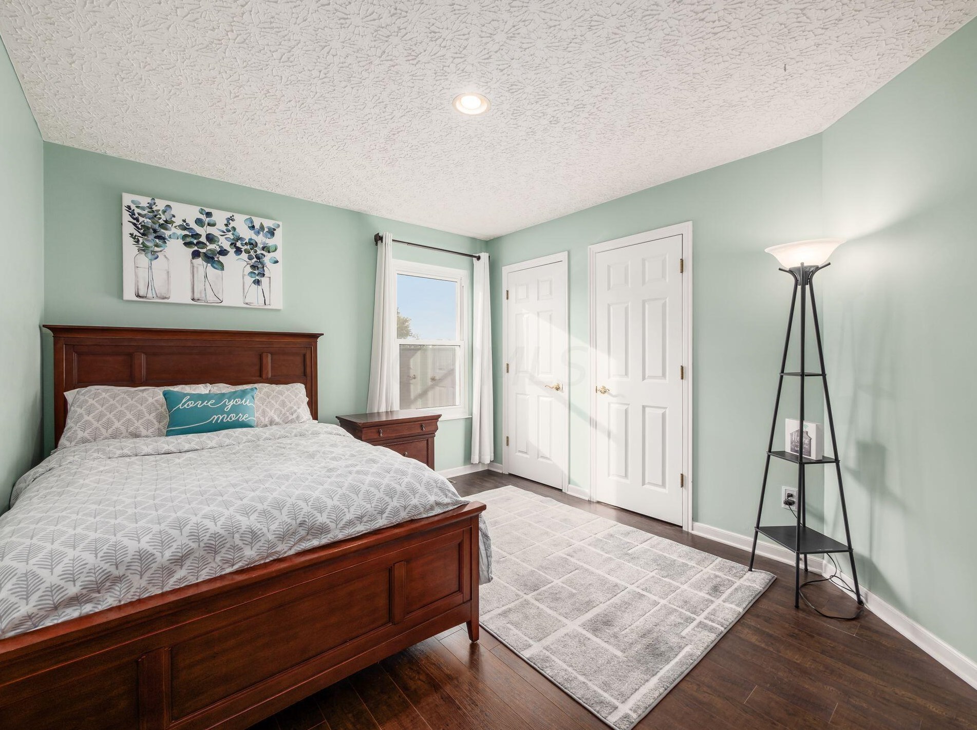 5644 Jennybrook Ln, Hilliard OH  43026-7756 exterior