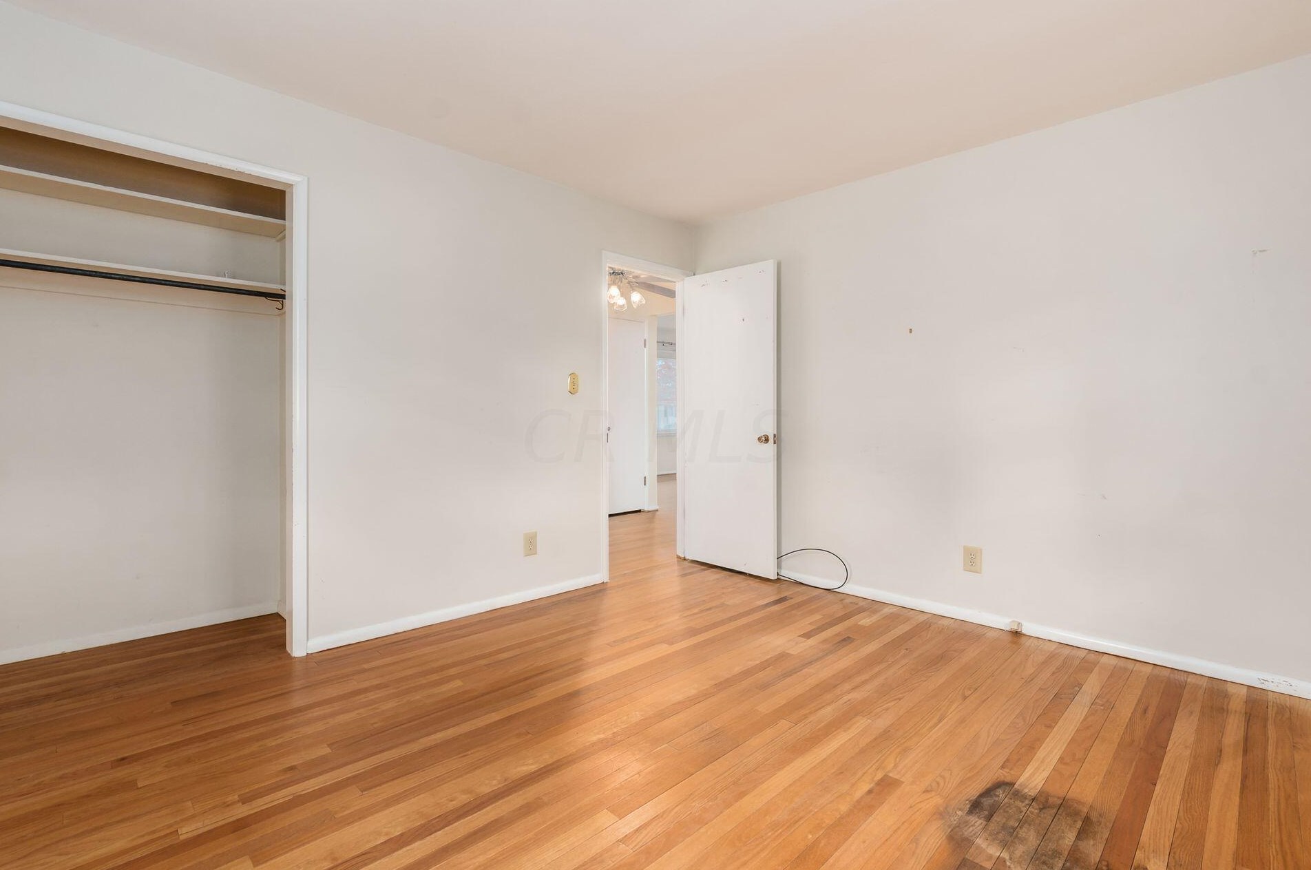 3589 Kenlawn St, Columbus OH 43224-3451 exterior