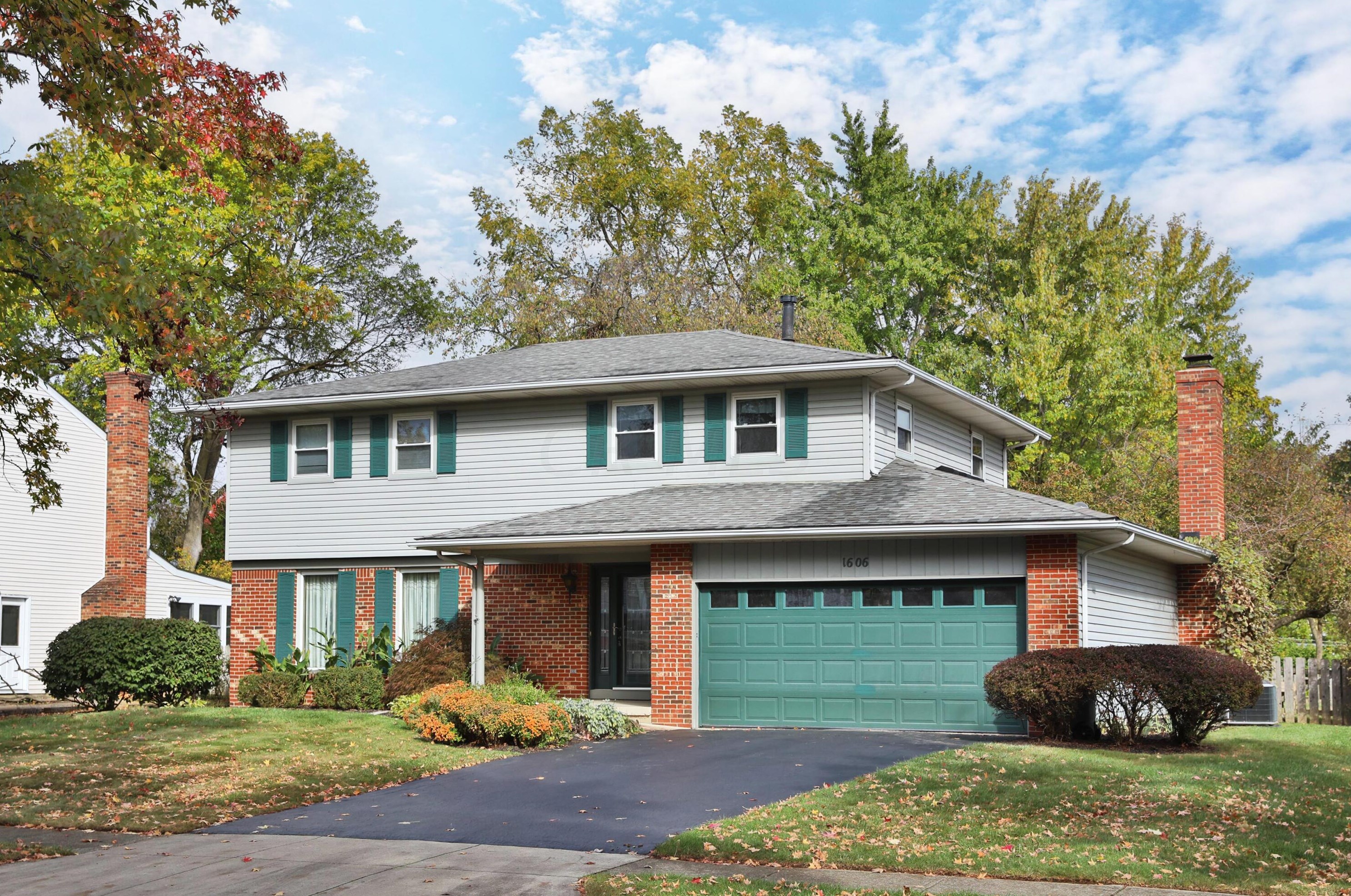 1606 Scottsdale Ave, Columbus, OH 43235-2518