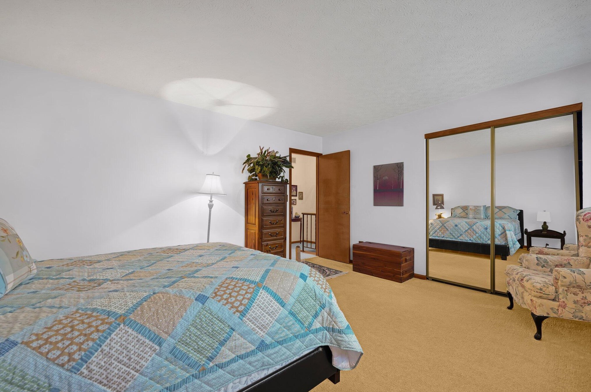 5280 Wood Run Blvd, Columbus OH 43220-7305 exterior