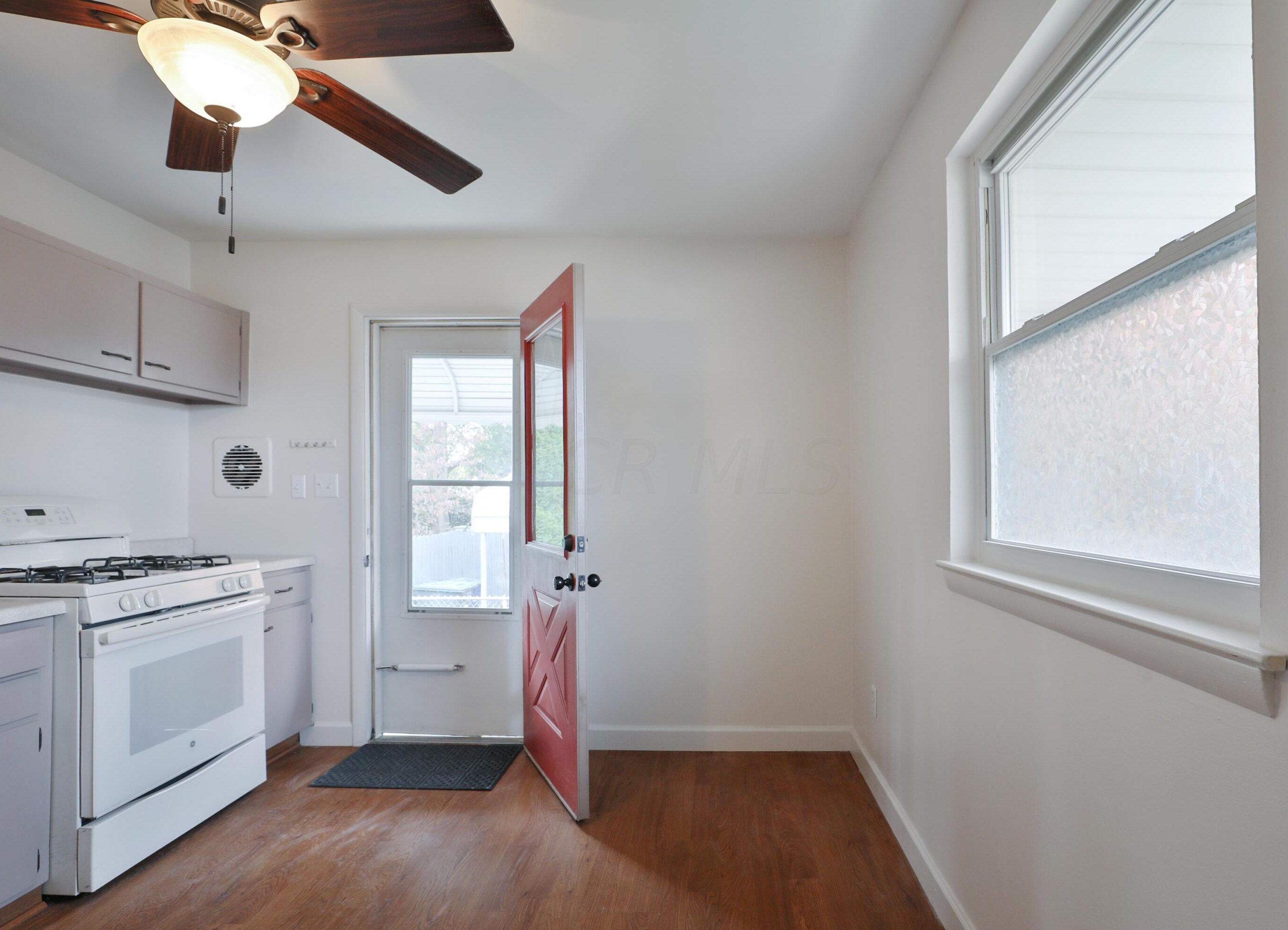 127 Cullman Rd, Columbus OH  43207-3020 exterior